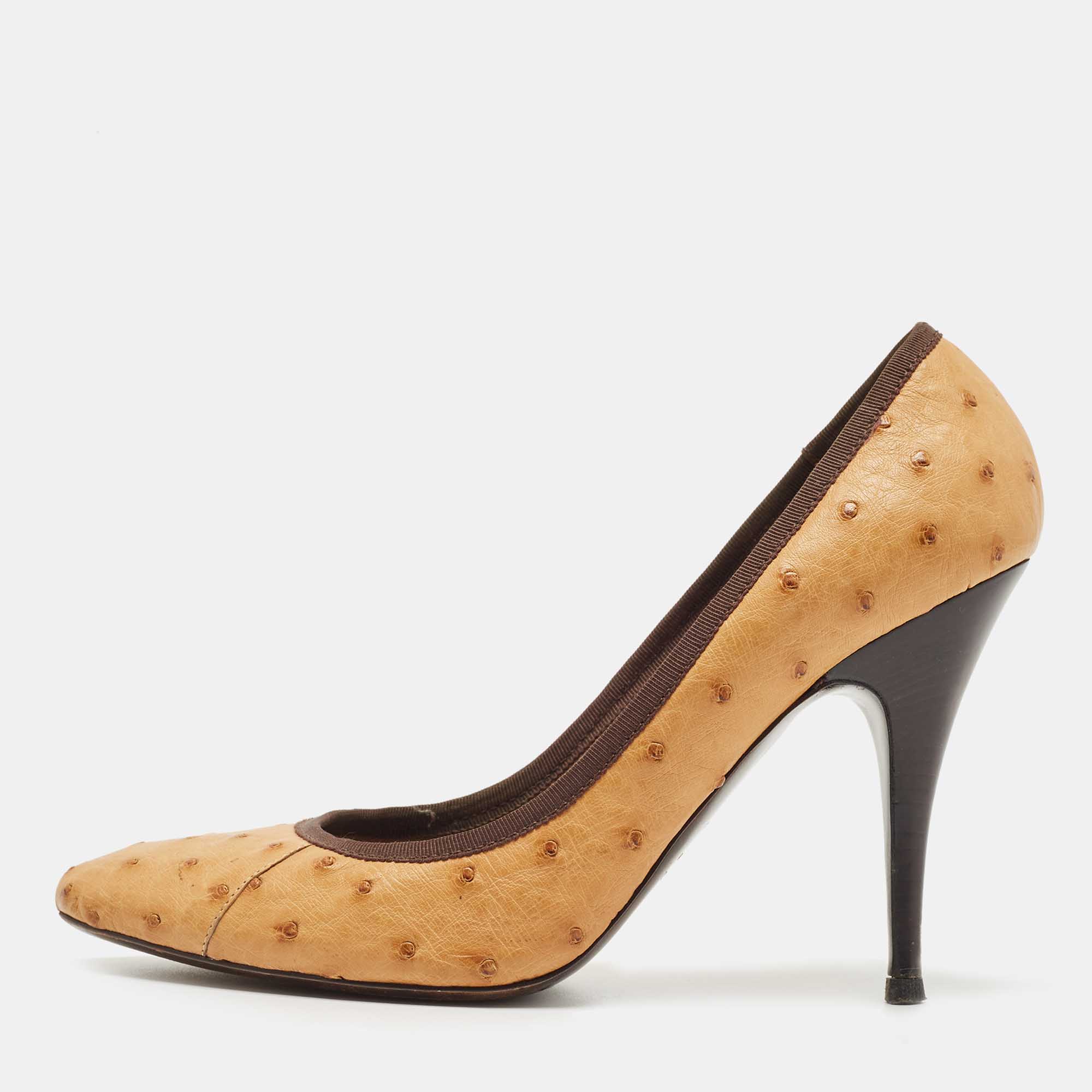 مملوكة مسبقًا Giuseppe Zanotti Tan Ostrich Leather Round Toe Pumps Size 39.5