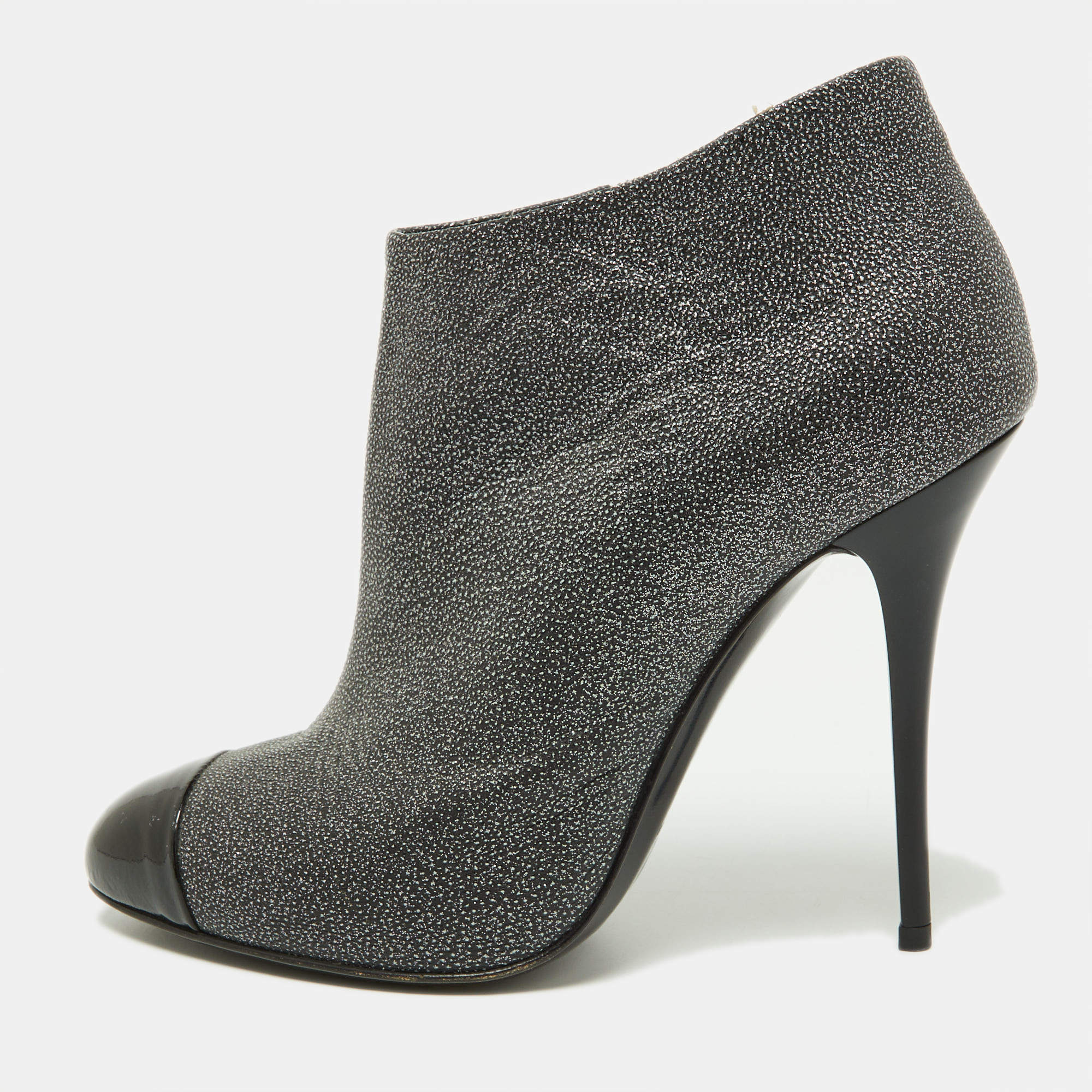 Giuseppe Zanotti Grey/Black Faux Leather and Patent Booties Size 36.5