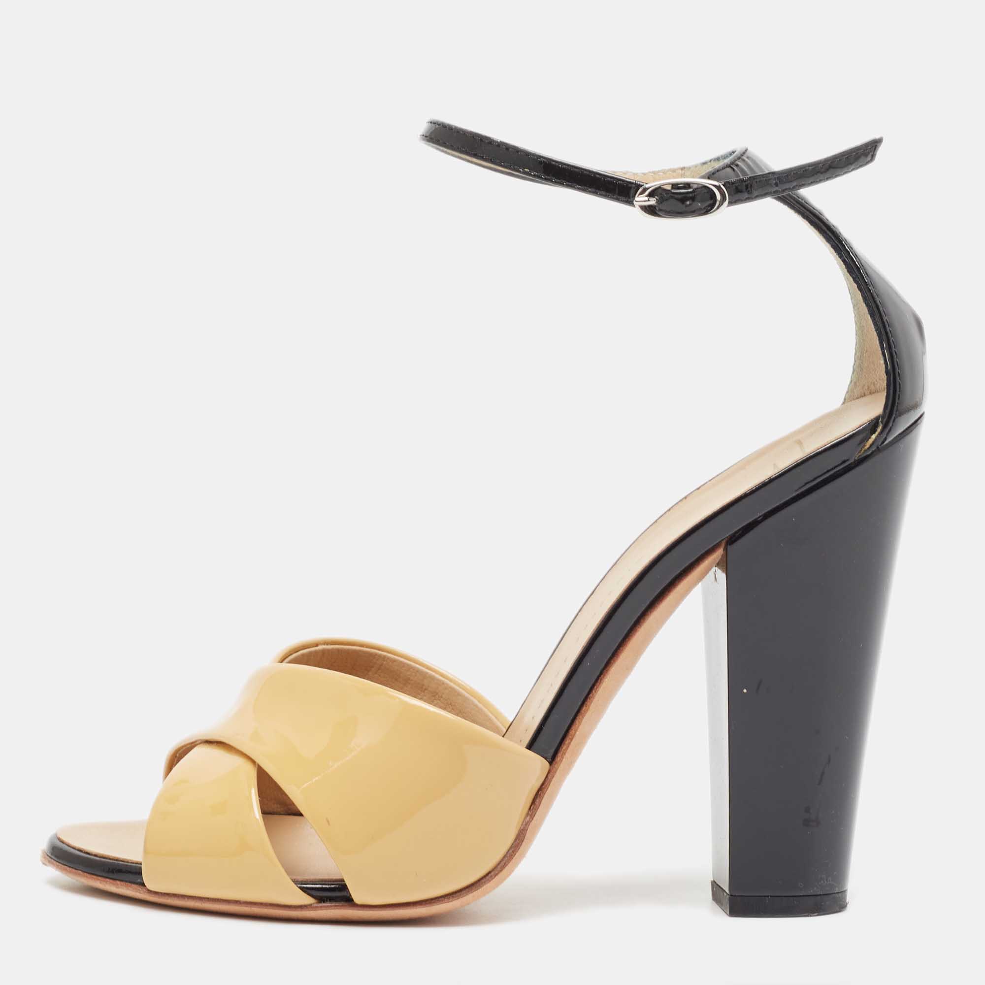 Pre Owned Giuseppe Zanotti Beige/Black Patent Leather Cross Strap Open Toe Sandals Size 36