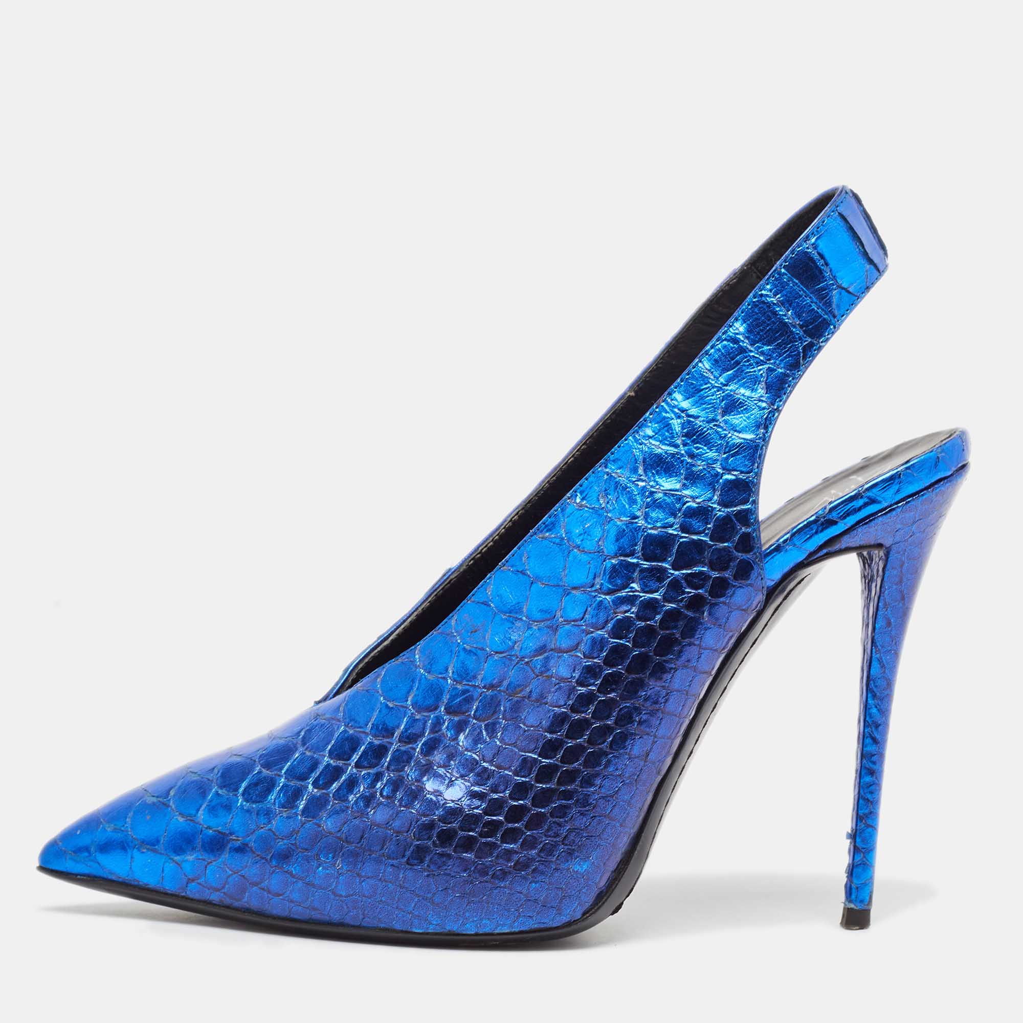 مملوكة مسبقًا Giuseppe Zanotti Metallic Blue Embossed Python Slingback Pumps Size 38