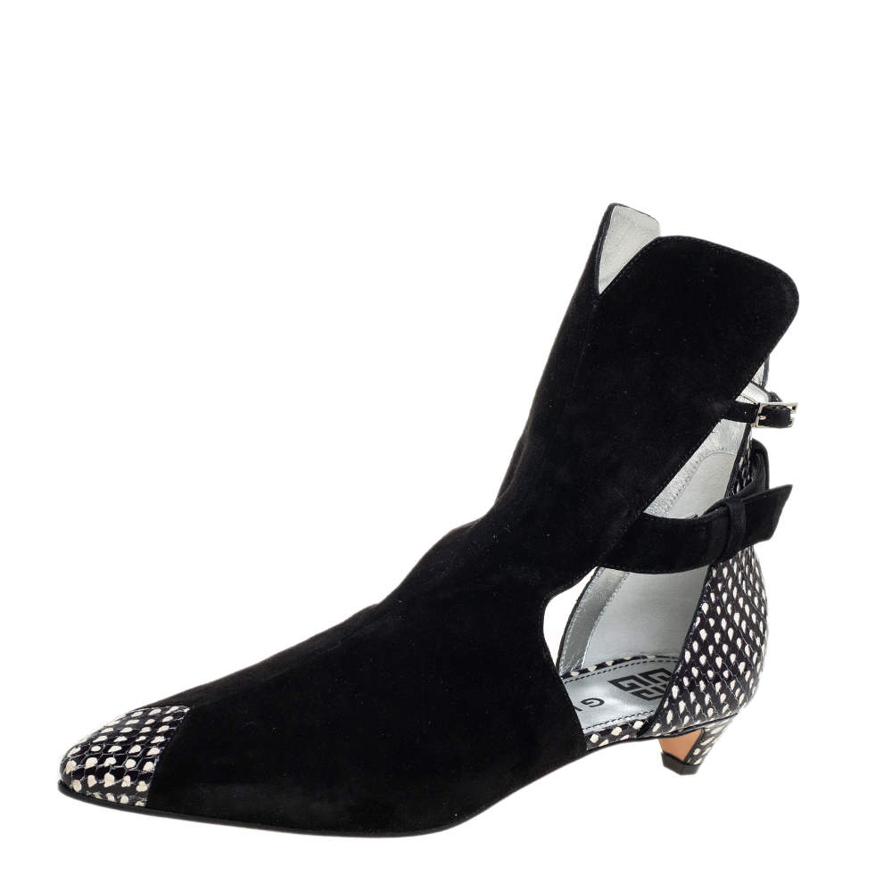 مملوكة مسبقًا حذاء بوت كاحل جينفشي جلد نقش ثعبان وسويدي أسود مقاس 38.5