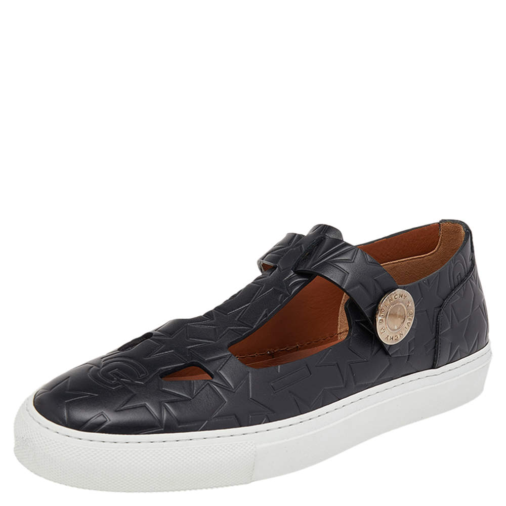 مملوكة مسبقًا Givenchy Black Star Embossed Leather Street Baby Mary Jane Sneakers Size 41