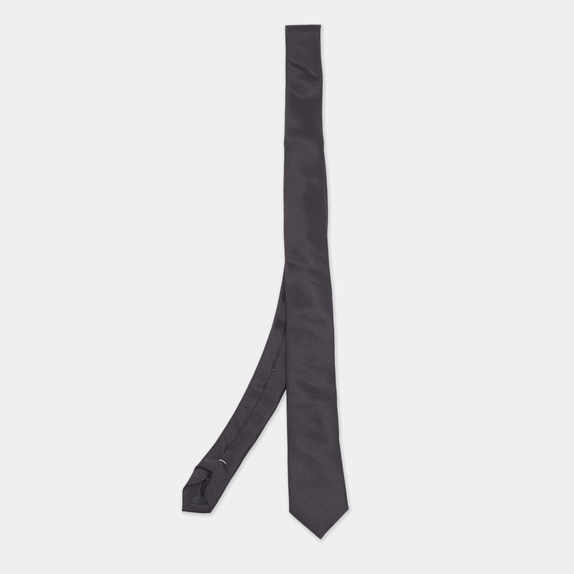 Pre Owned Givenchy Black Silk Skinny Tie 