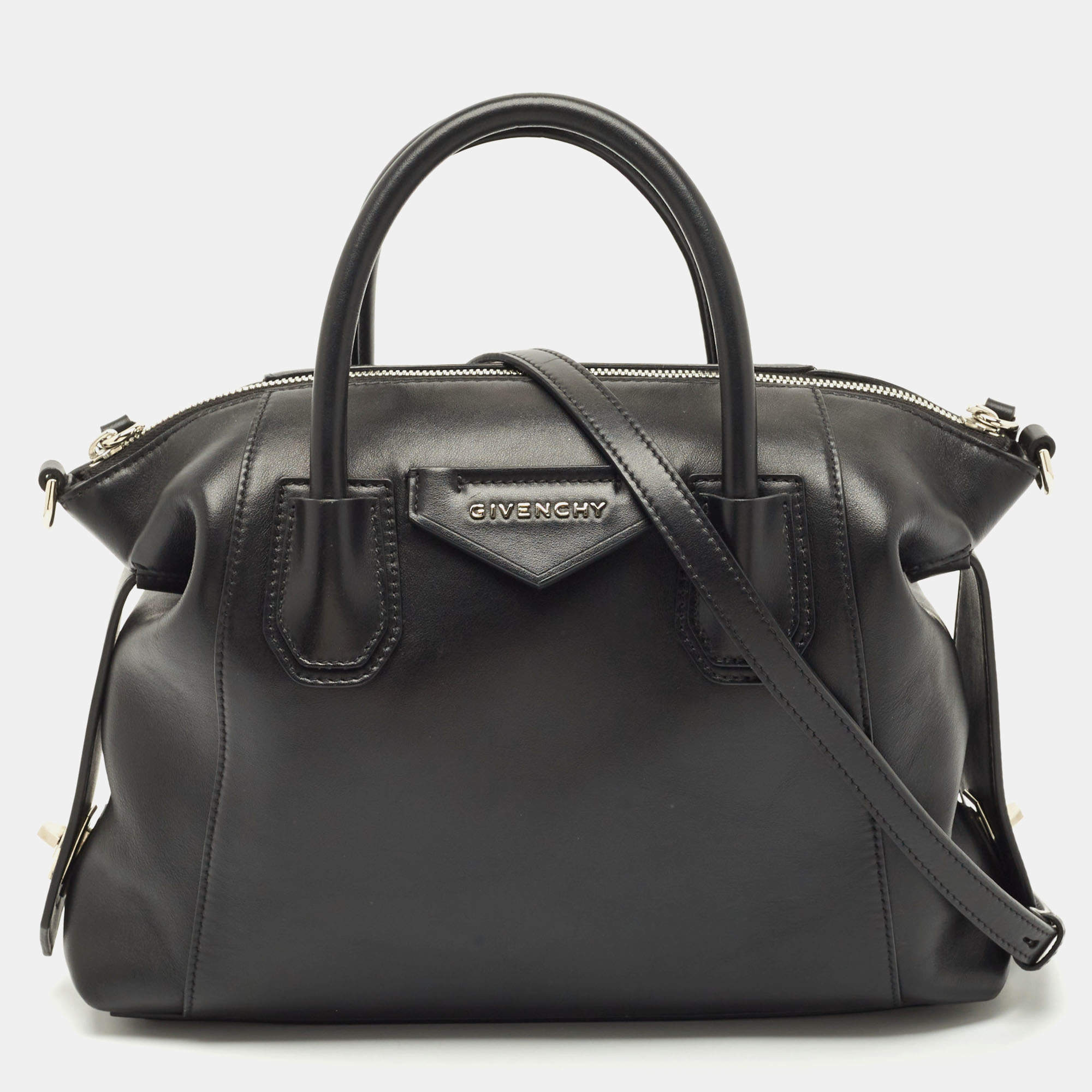 Pre Owned Givenchy Black Leather Small Soft Antigona Satchel