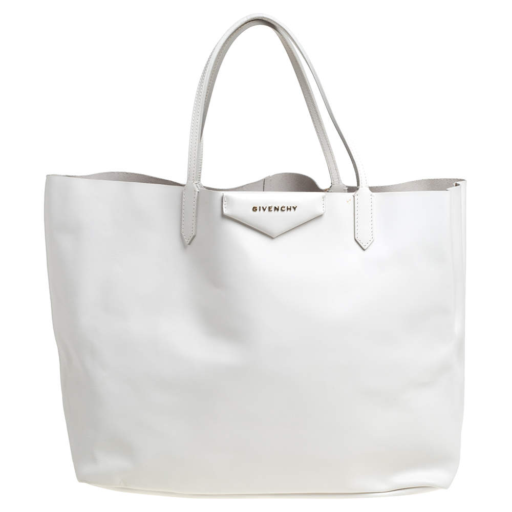 Pre Owned Givenchy White Leather Large Antigona Shopping Tote
