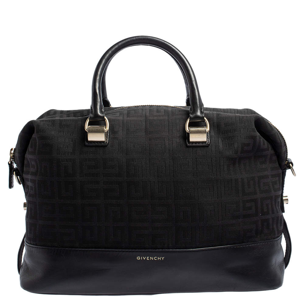 Pre Owned حقيبة ساتشل جيفنشي جلد وكانفاس مونوغرامي أسود ذات سحاب