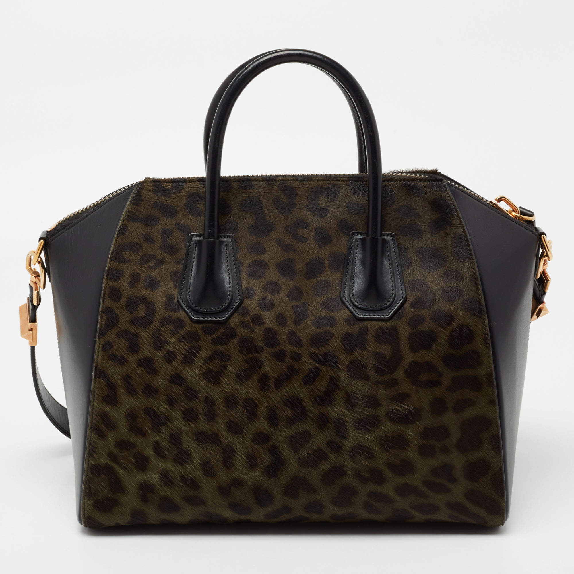 Givenchy on sale antigona leopard