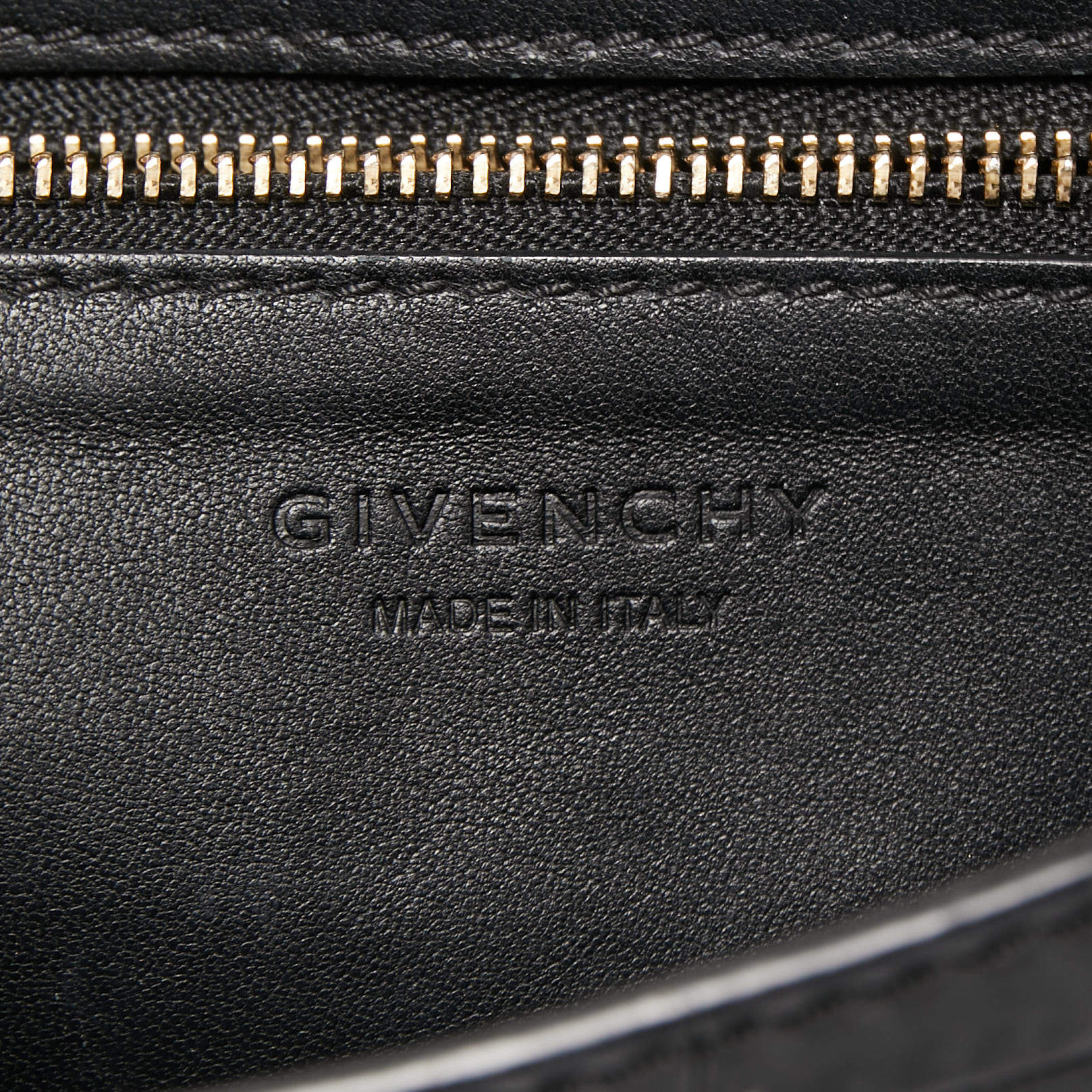 Givenchy ma0142 online