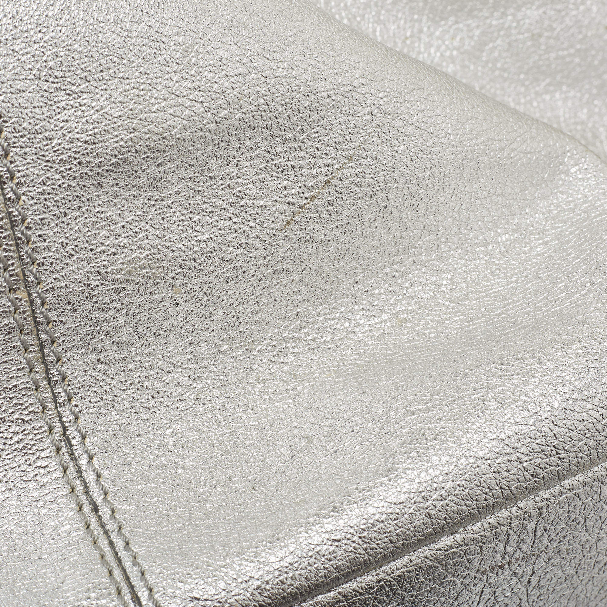 Pre Owned Givenchy Silver Leather Medium Nightingale Satchel