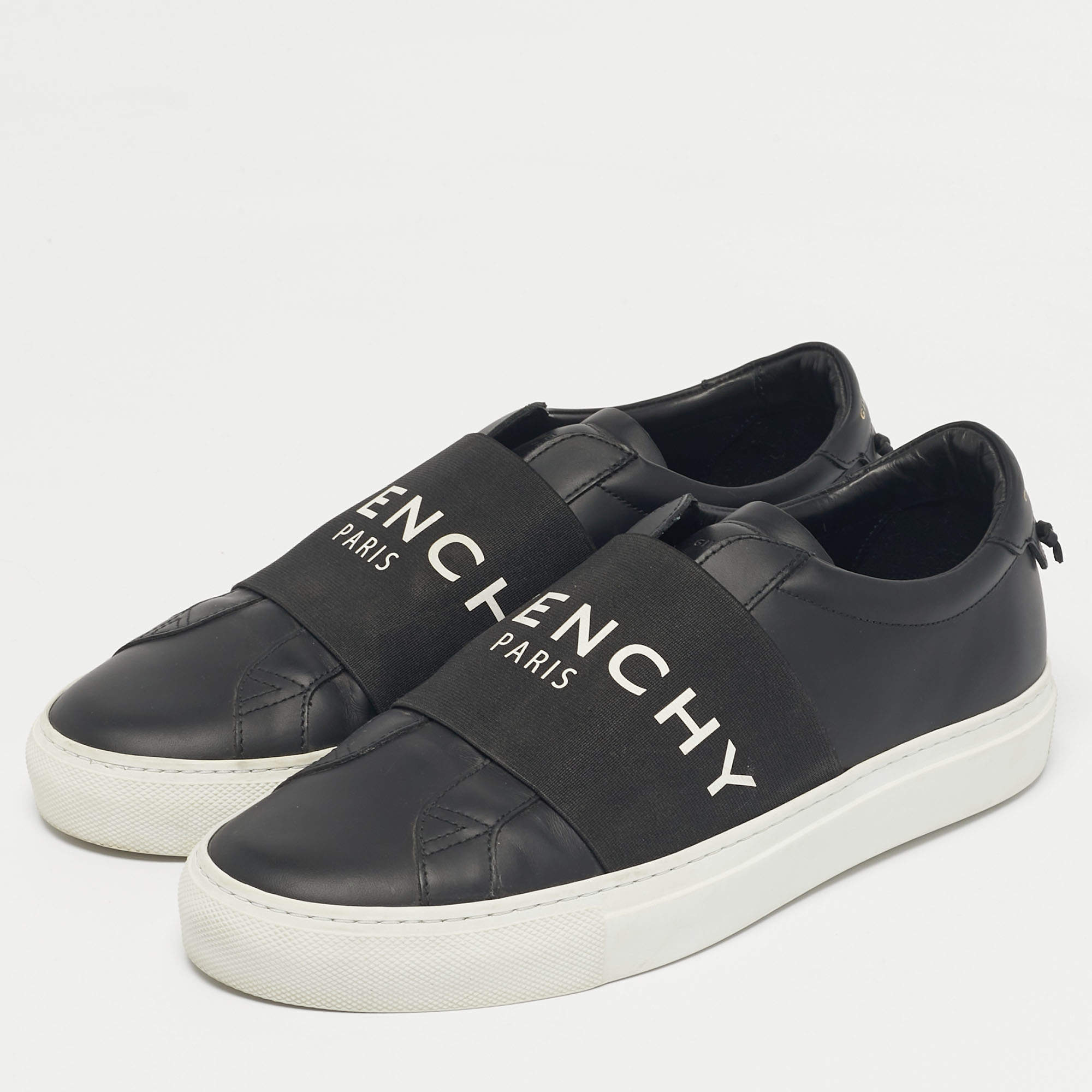 Givenchy Grey/White Knit Fabric and Rubber Jaw Low Top