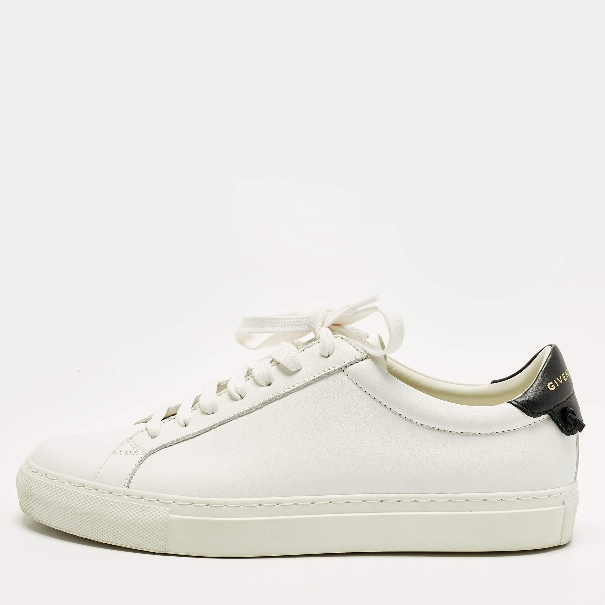 مملوكة مسبقًا Givenchy Urban Street Size 38.5 White Rubber Lace Up Sneakers