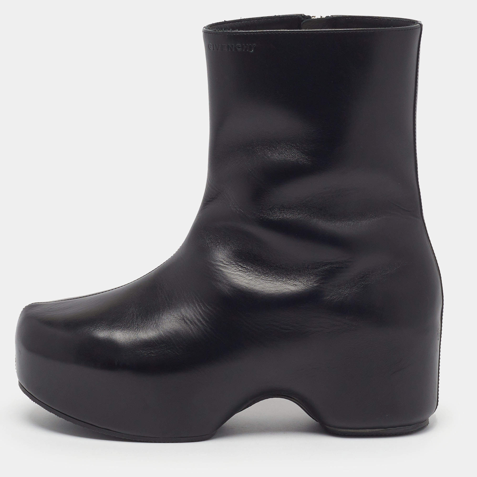 Pre Owned Givenchy Size 42 Black Leather G-Clog Boots