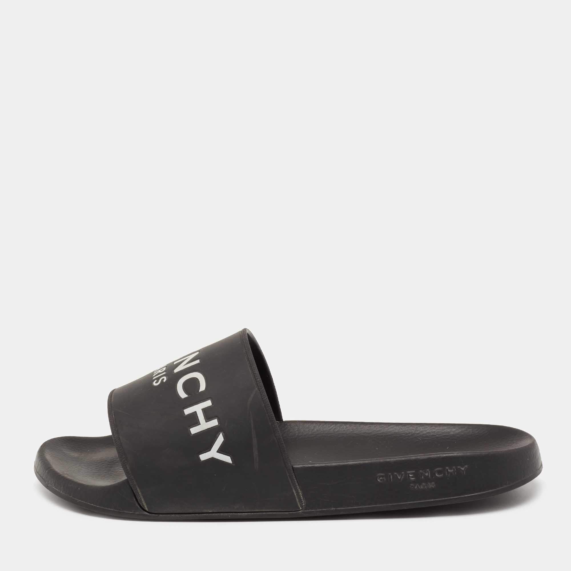 Pre Owned صندل سلايد جيفنشي فلات مطاط أسود نقشة شعار الماركة مقاس 41