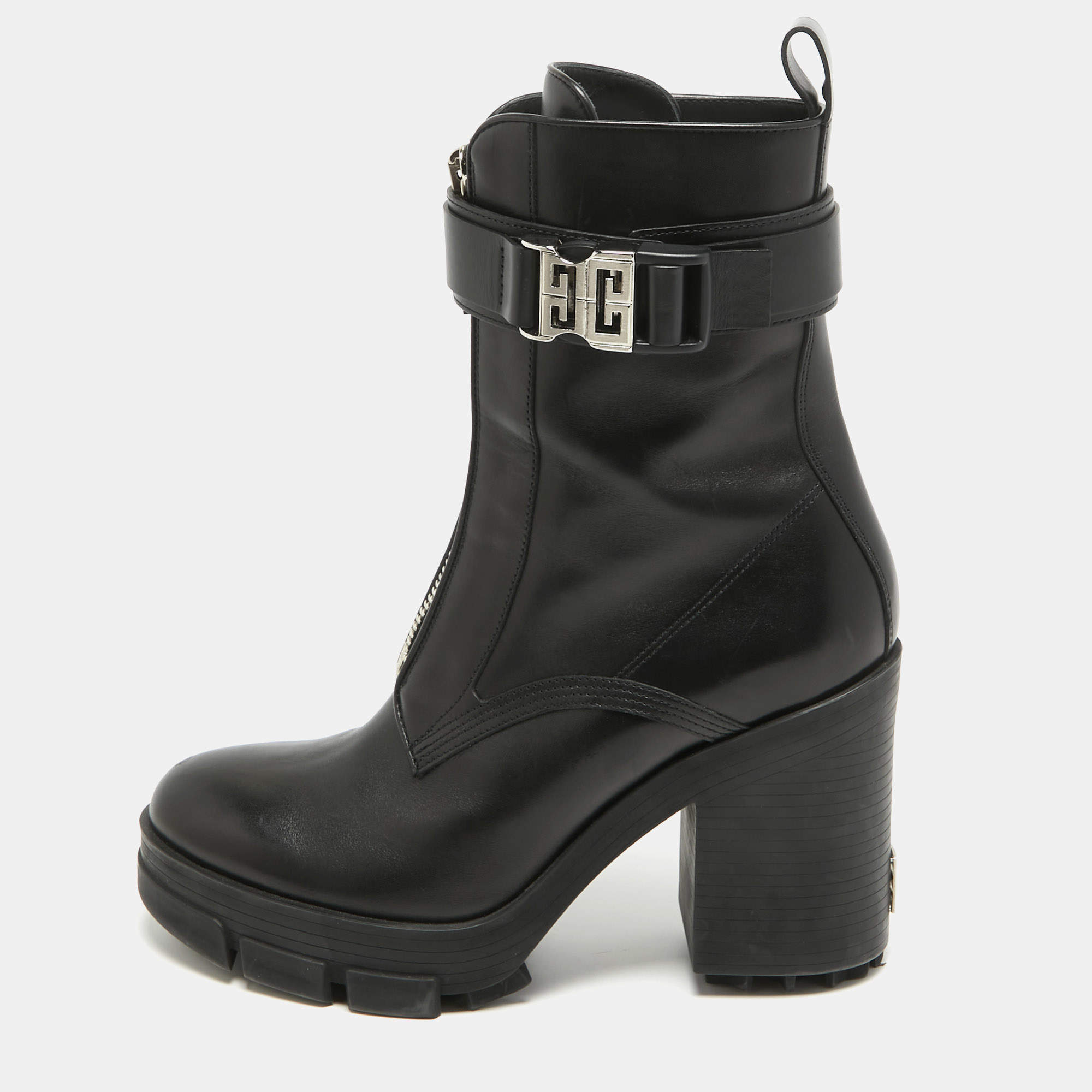 Pre Owned Givenchy Black Leather Ankle Boots Size 40