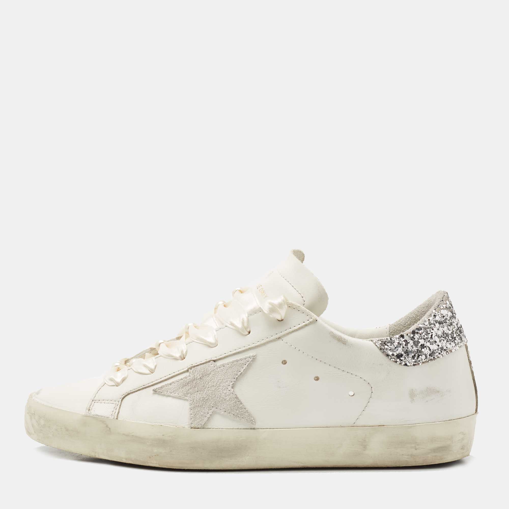 スニーカー GOLDEN  BLACK AND WHITE LEATHER SUPER STAR SNEAKERS Golden Goose Super-Star Leather Sneakers | Saks Fifth Avenue