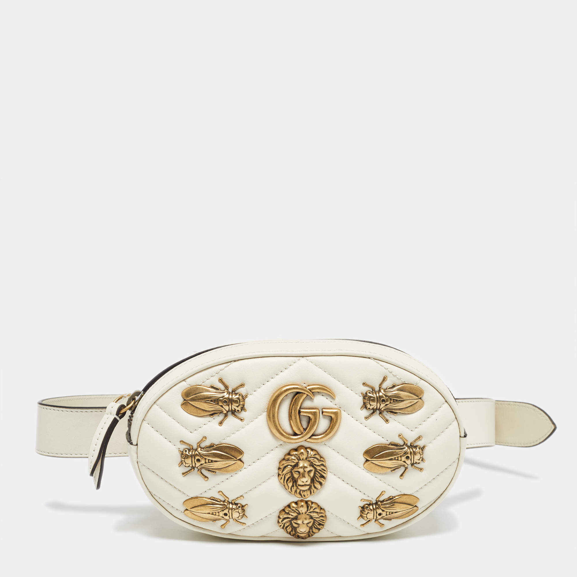 Pre Owned Gucci Off White Matelassé Leather GG Marmont Belt Bag