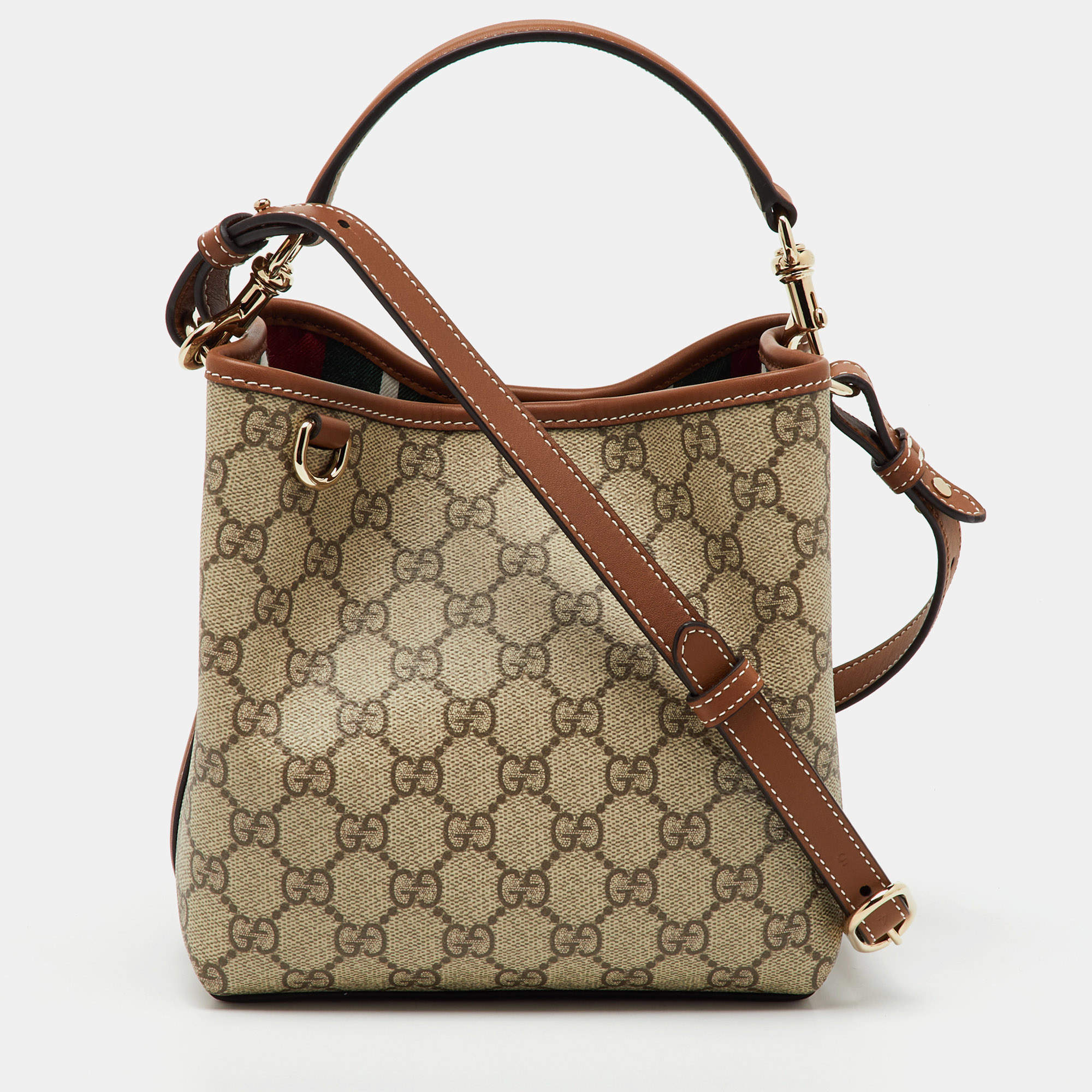 Pre Owned Gucci Beige/Brown GG Supreme Canvas and Leather GG Emblem Small Bucket Bag