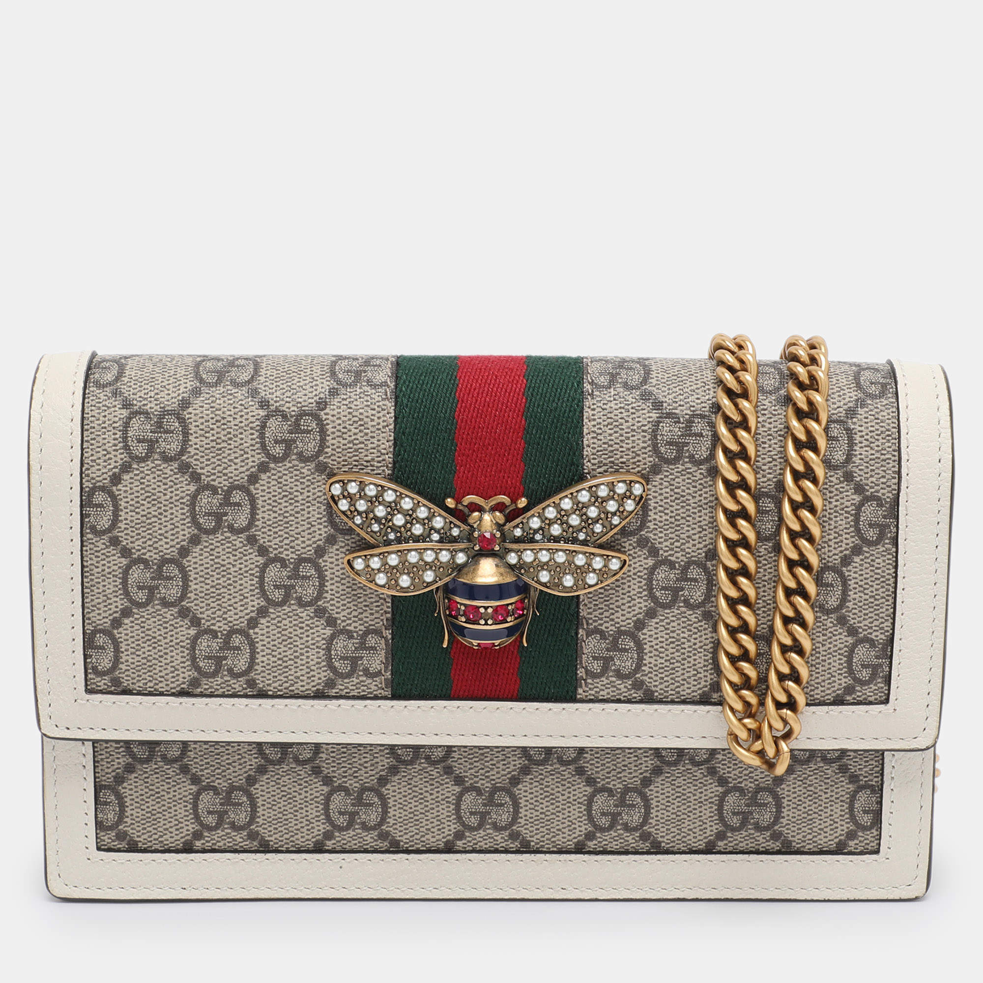 Pre Owned Gucci White/Beige GG Supreme Canvas and Leather Queen Margaret Wallet On Chain