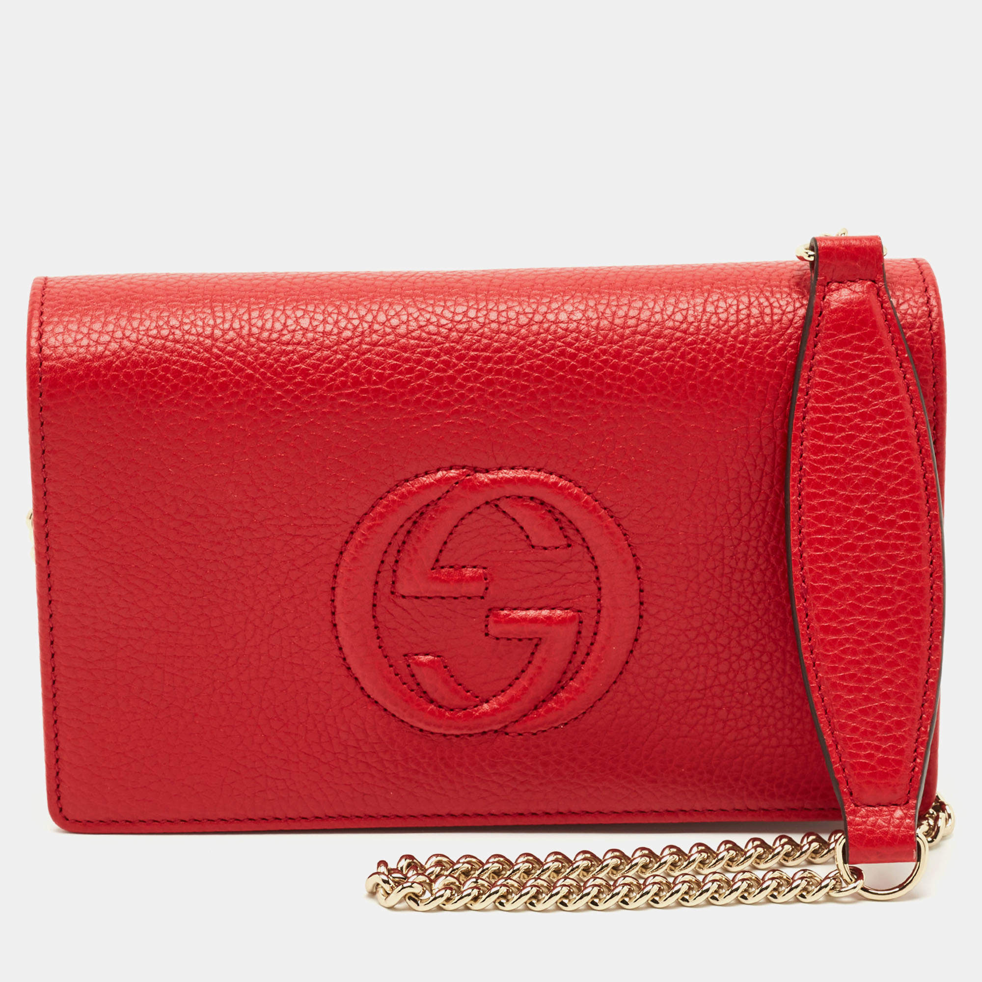 Pre Owned Gucci Red Pebbled Leather Soho Wallet on Chain