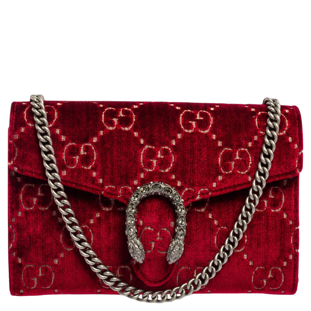 مملوكة مسبقًا Gucci Red GG Velvet Mini Dionysus Wallet On Chain