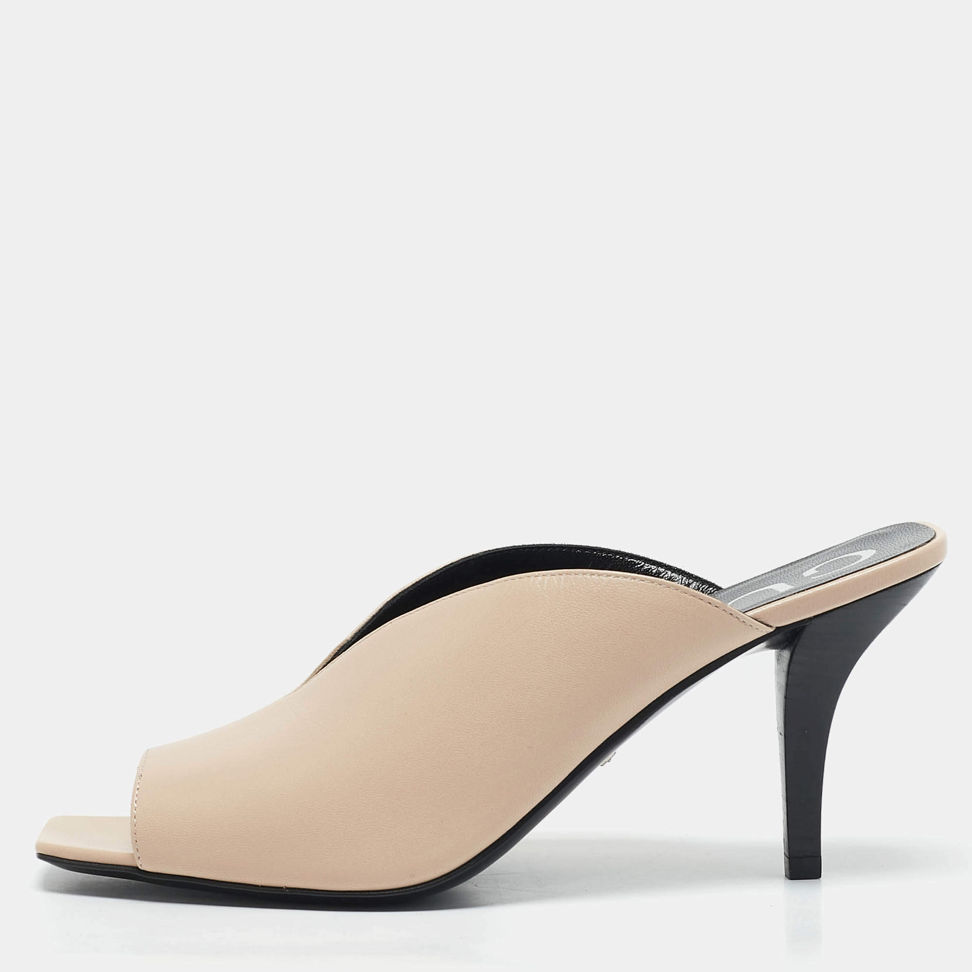 Gucci Beige Leather Square G Mules Size 39