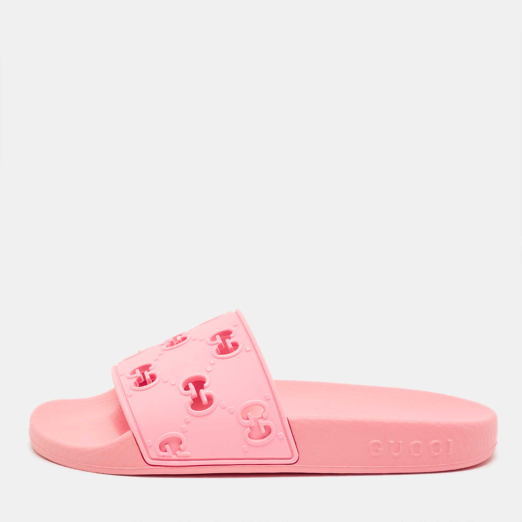 Pre Owned Gucci Pink GG Laser Cut Rubber Pool Slides Size 34