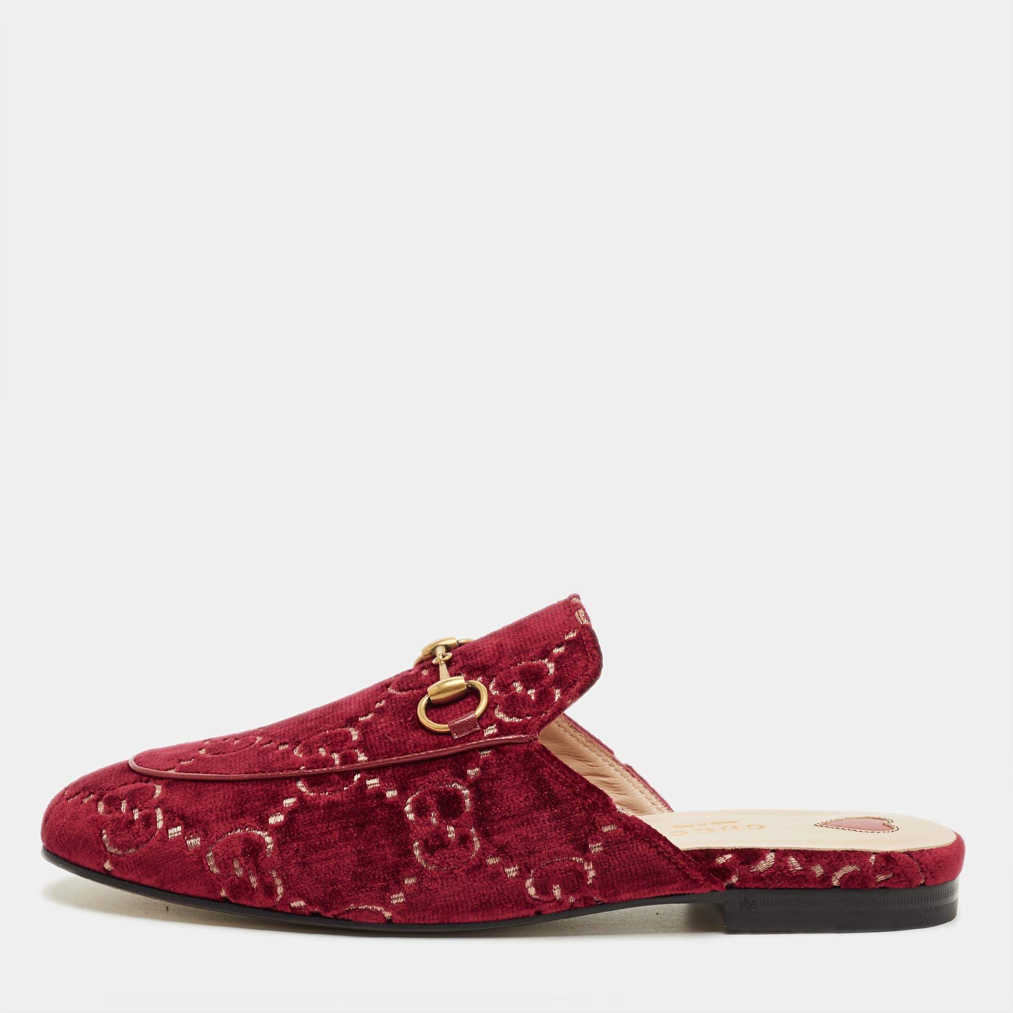 Pre Owned Gucci Red GG Velvet Princetown Flat Mules Size 37.5