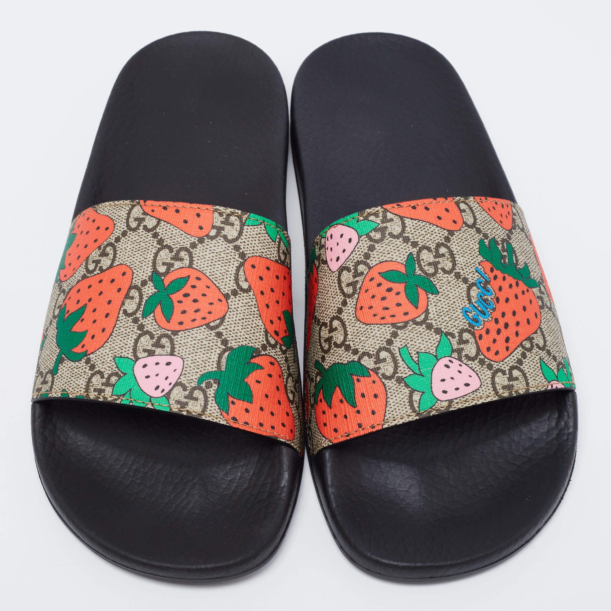 Gucci strawberry online slippers