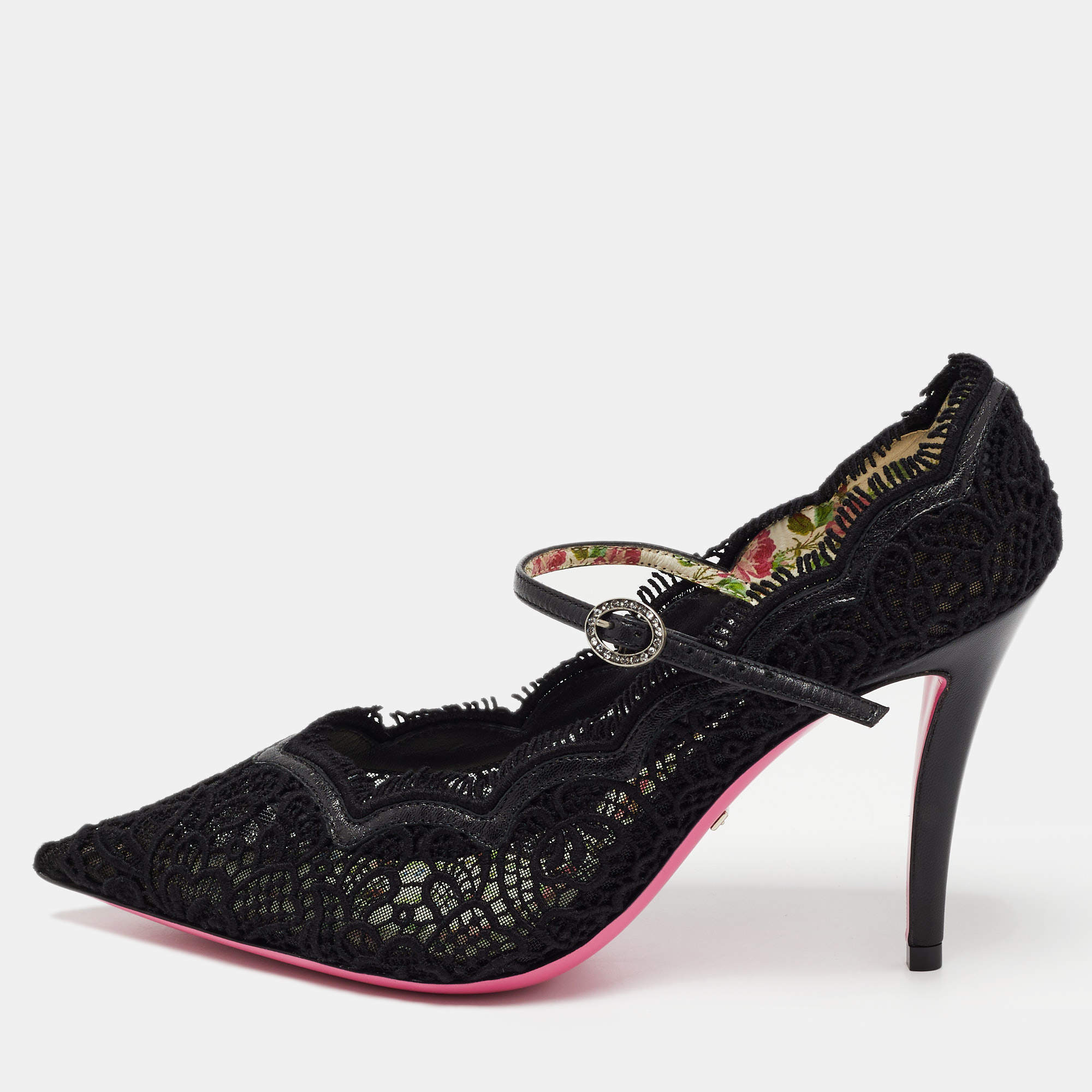 Pre Owned Gucci Black Lace and Leather Virginia Mary Jane Pumps Size 37