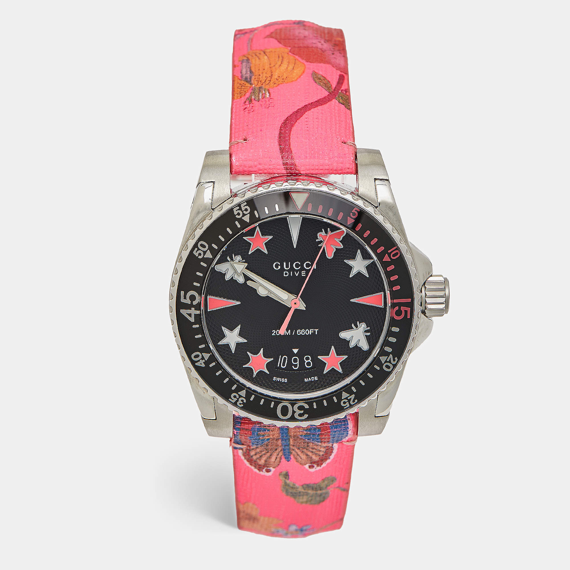 Gucci Black Stainless Steel Floral Print Calfskin Leather Dive YA136326 Women's Wristwatch 40 mm