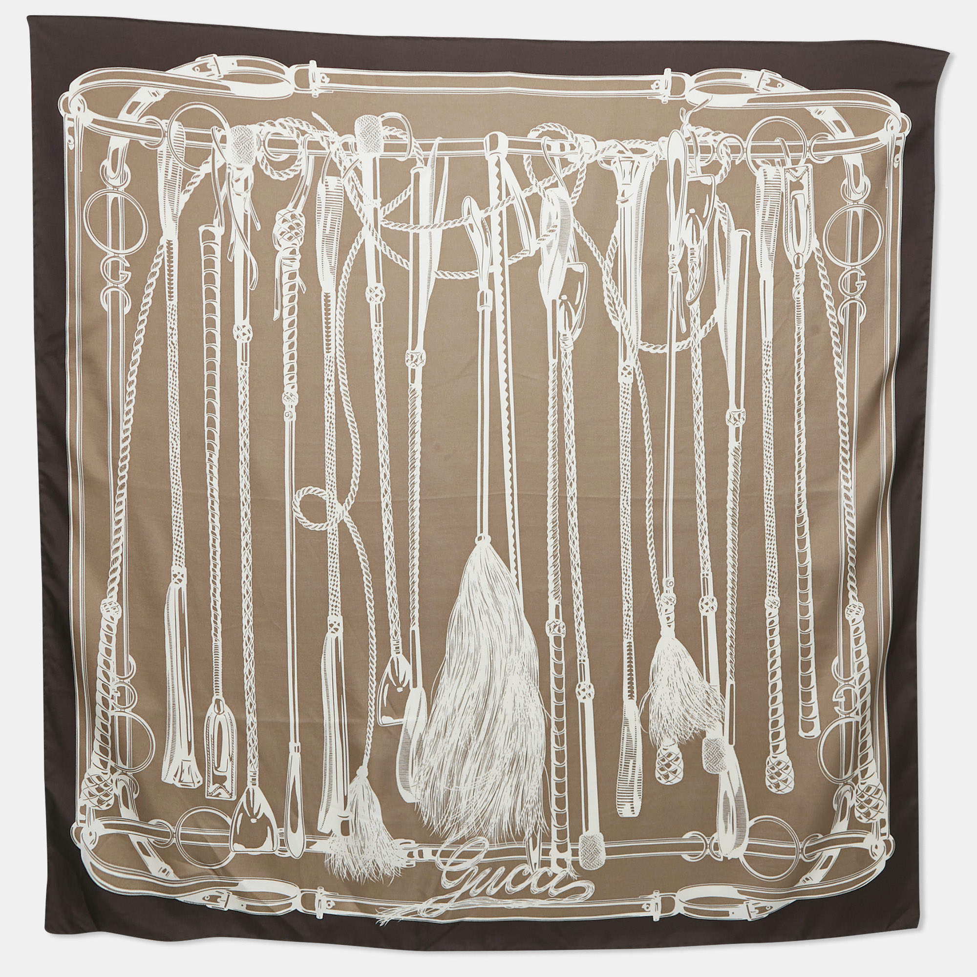 Pre Owned Gucci Beige & Black Buckle Printed Silk Scarf