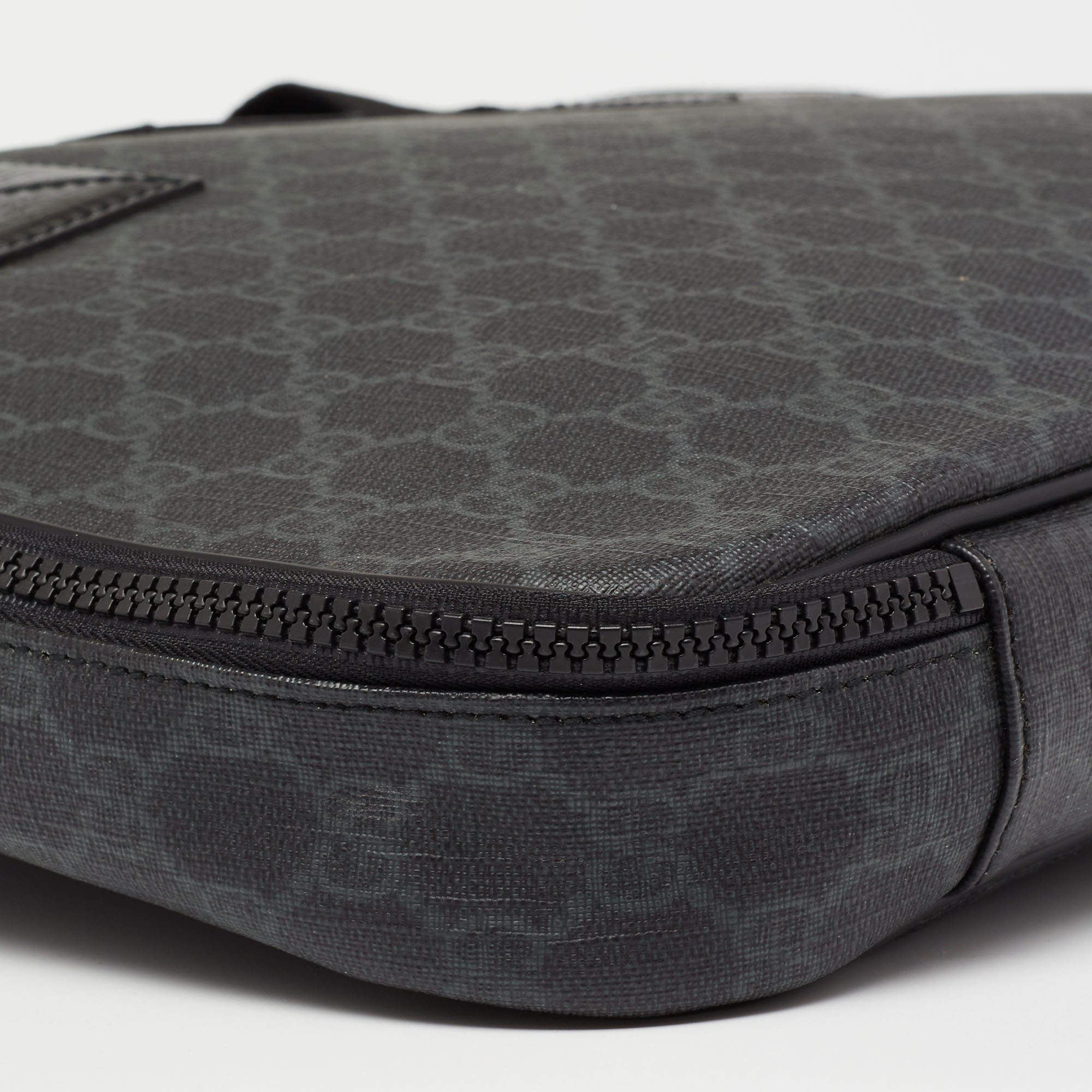 Laptop bags & briefcases Gucci - GG supreme briefcase - 406384KHN7N9772