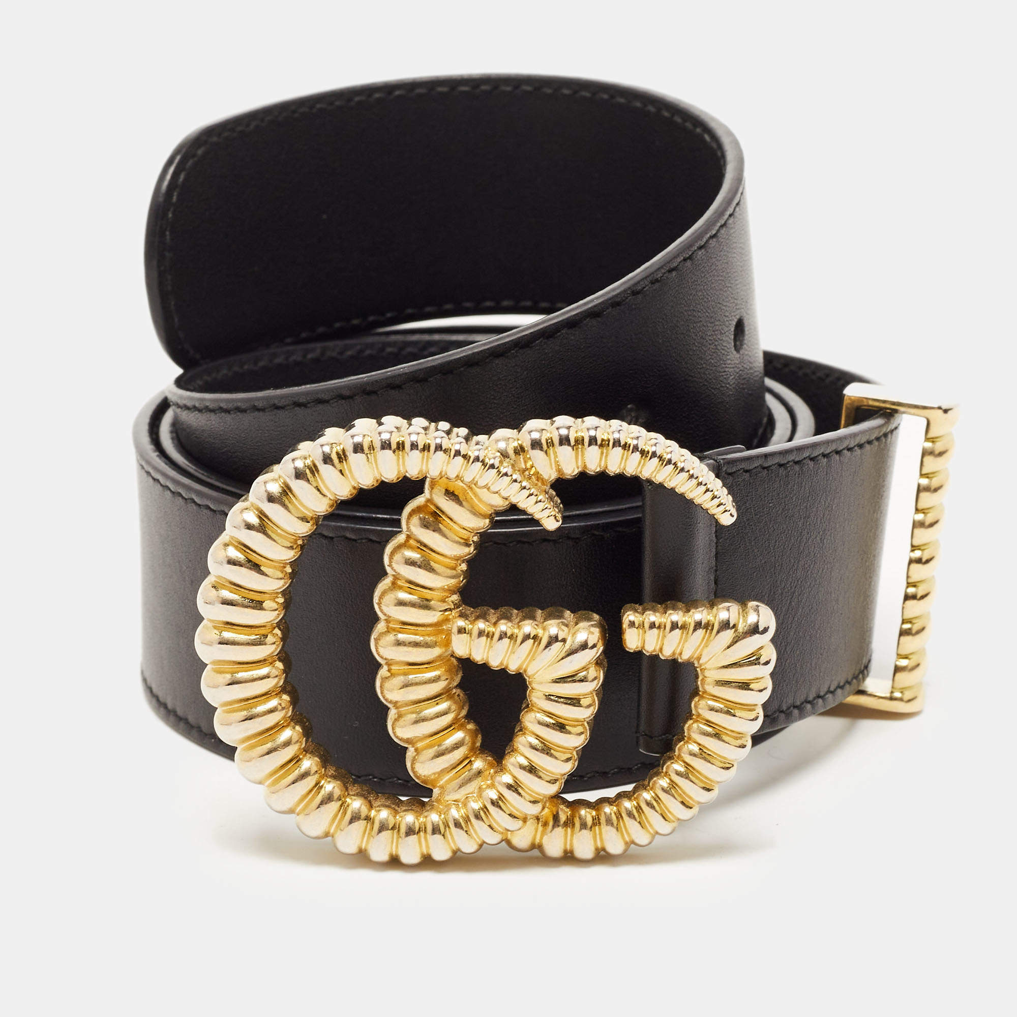 مملوكة مسبقًا Gucci Black Leather Double G Buckle Belt 95CM
