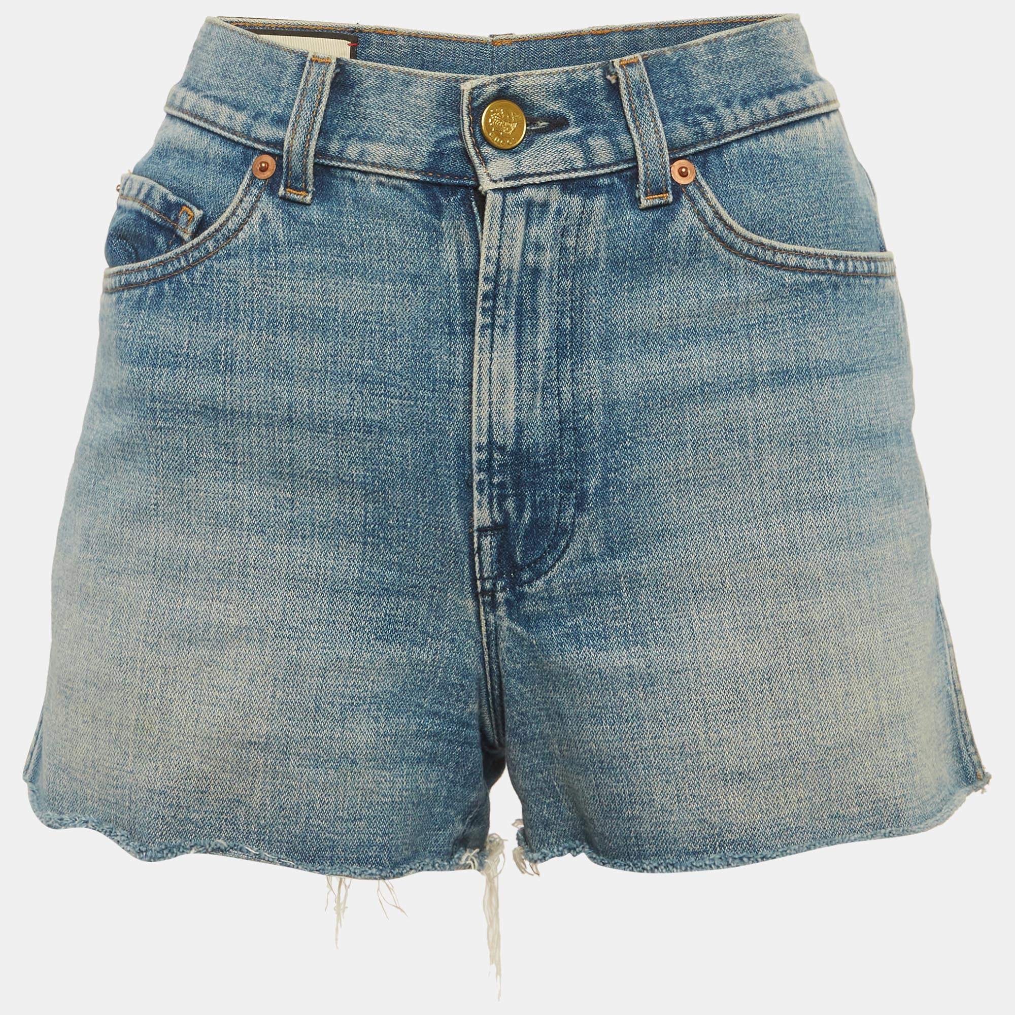 Pre Owned Gucci Blue Denim Strawberry Applique Shorts S/Waist 25"