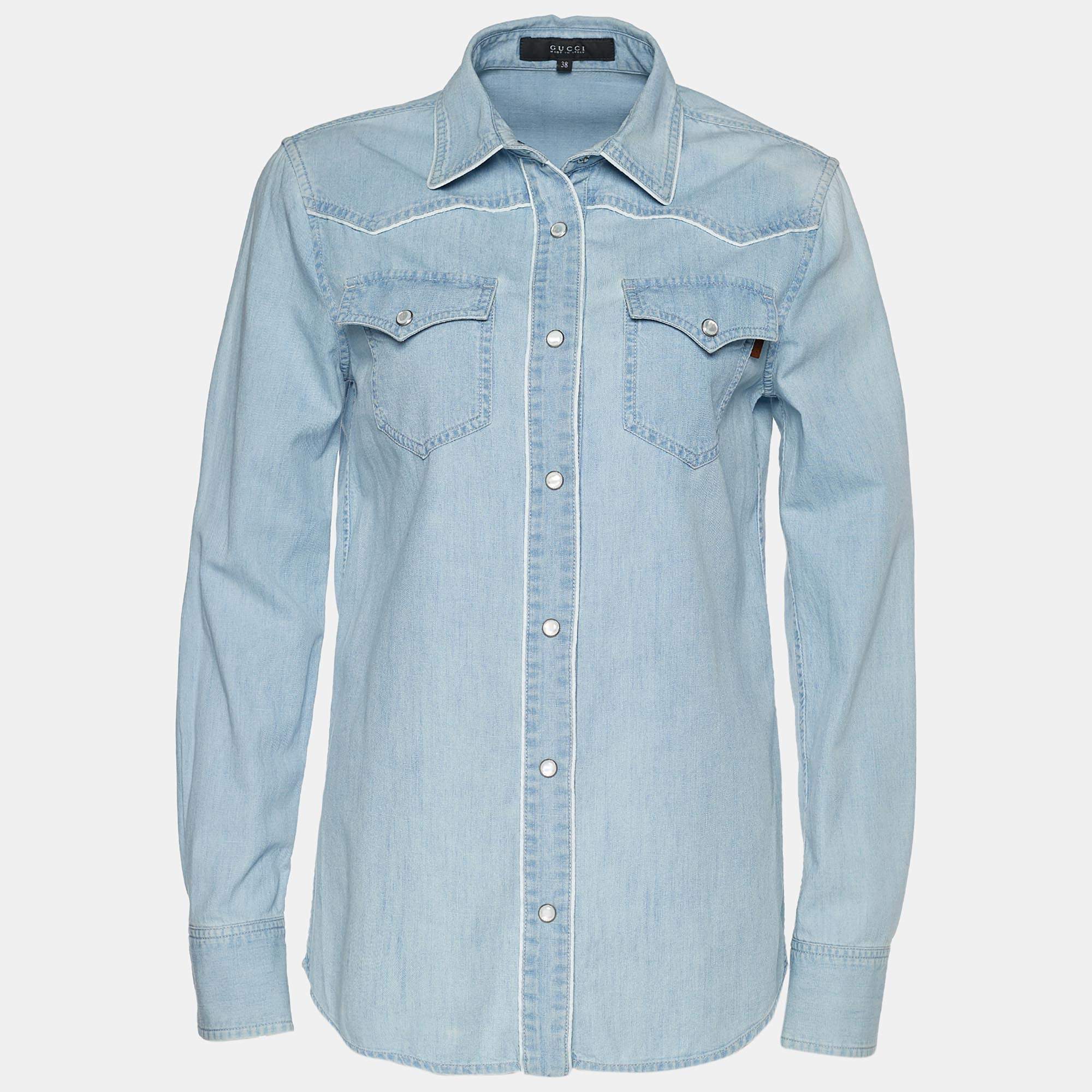 Pre Owned قميص غوتشي دينم أزرق فاتح بأزرار أمامية مقاس صغير - سمول