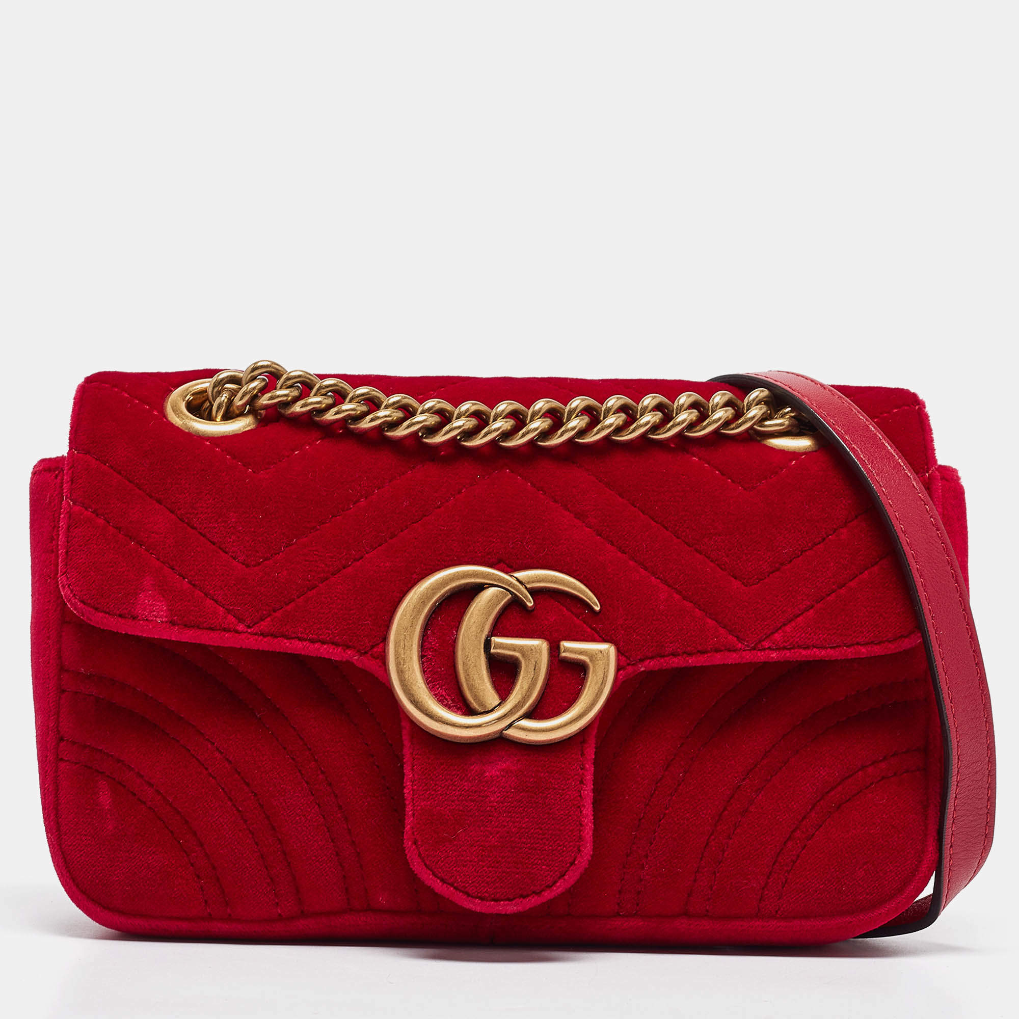 Pre Owned Gucci Red Matelasse Velvet Mini GG Marmont Shoulder Bag