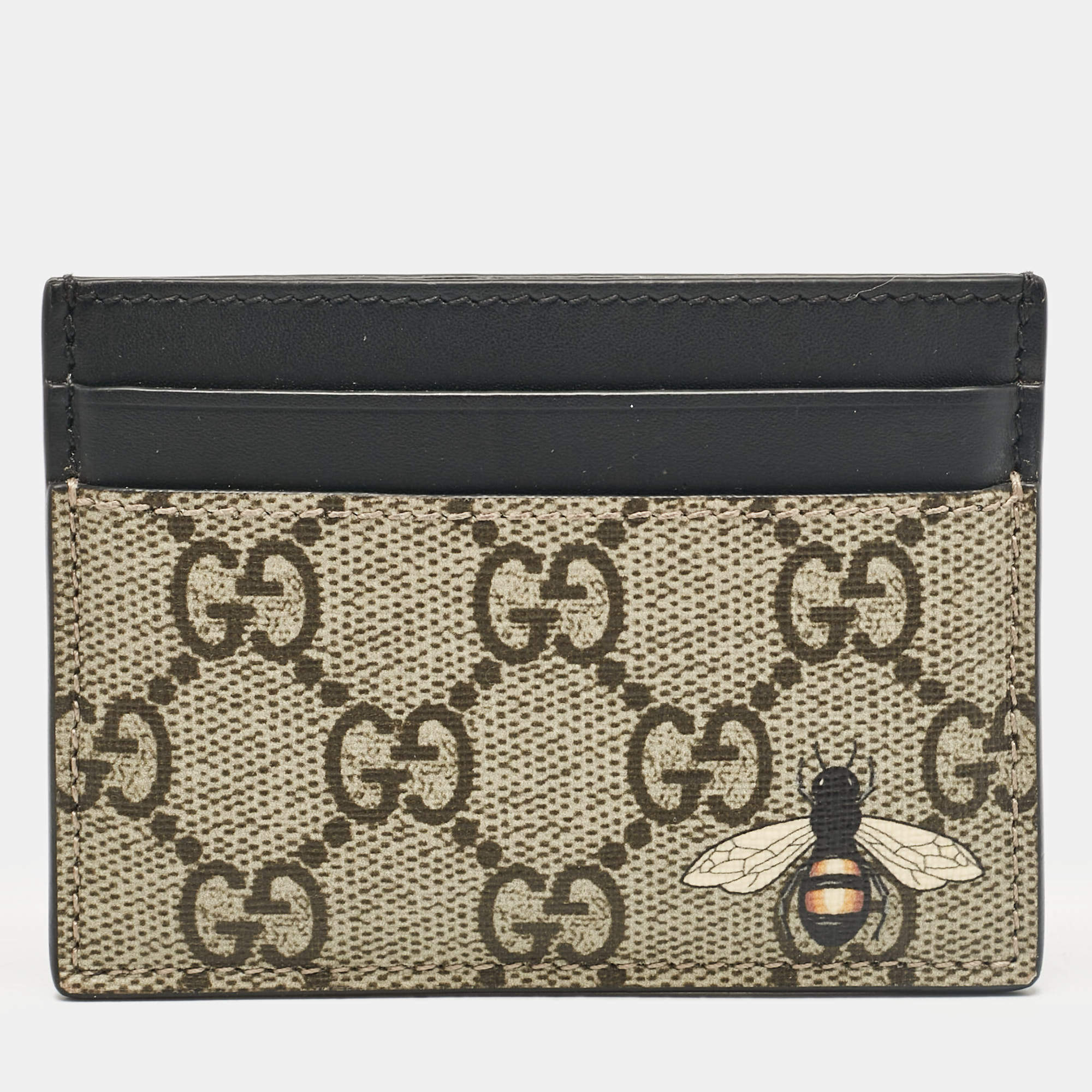 مملوكة مسبقًا Gucci Beige/Black GG Supreme Canvas and Leather Bee Card Holder
