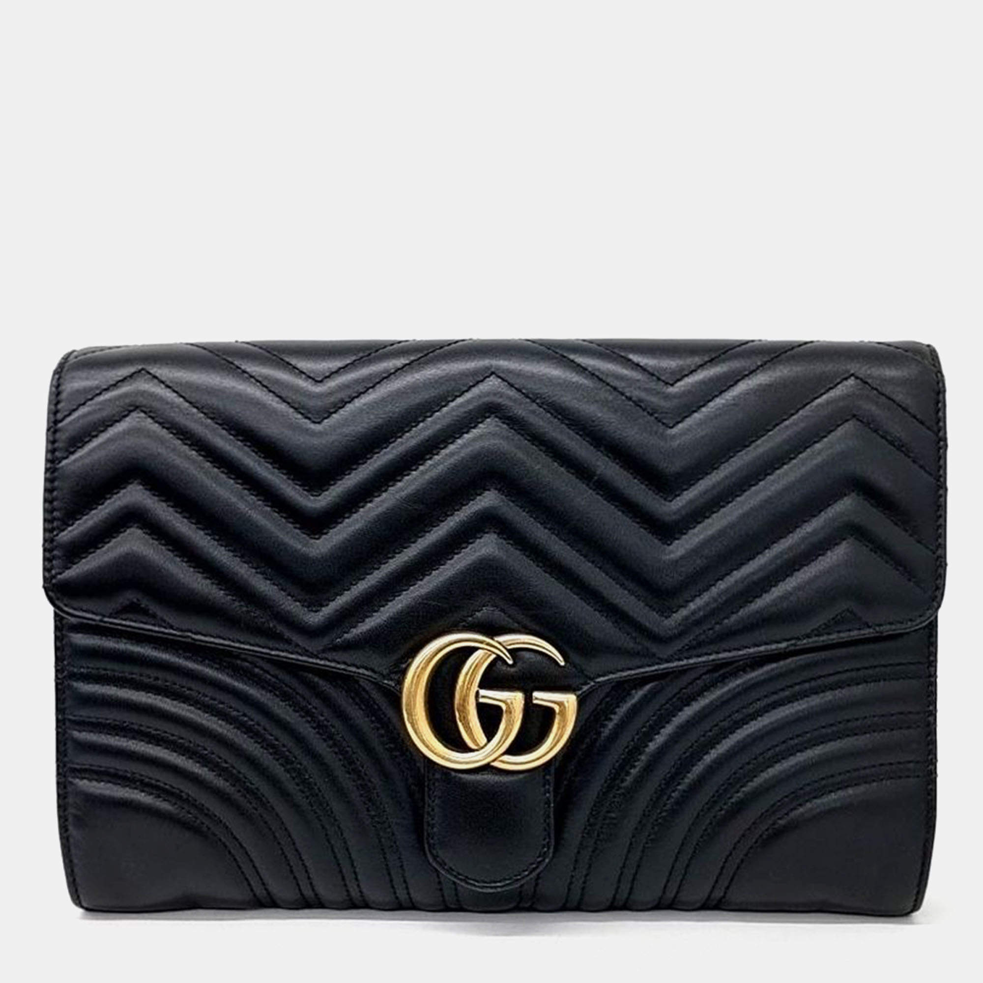 Pre Owned Gucci Marmont Matelasse Clutch