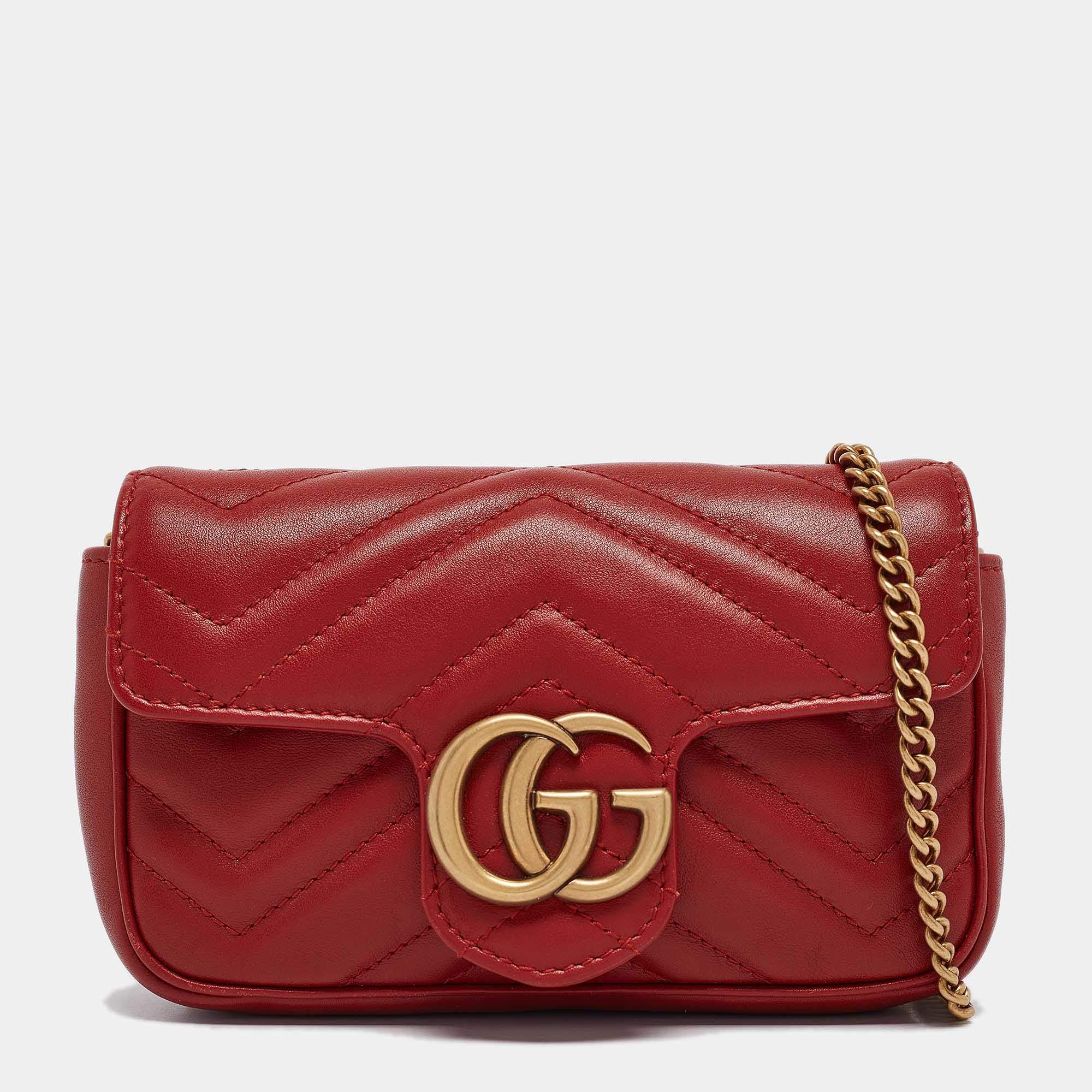 Pre Owned Gucci Red Matelassé Leather Super Mini GG Marmont Bag