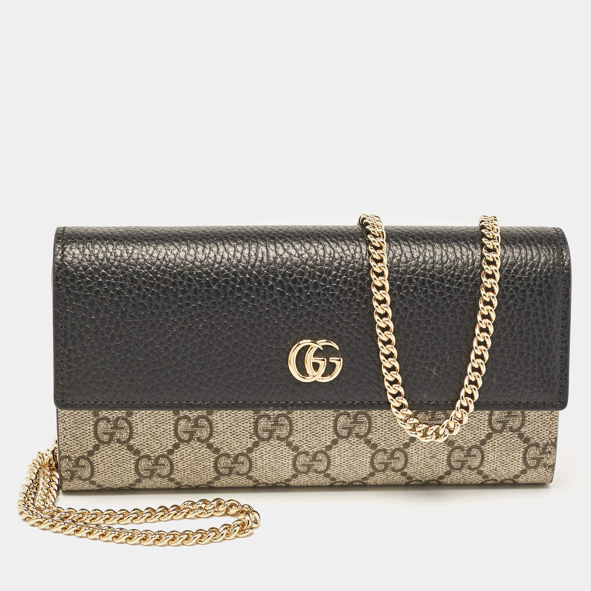 Gucci Beige/Black GG Supreme Canvas and Leather Wallet On Chain