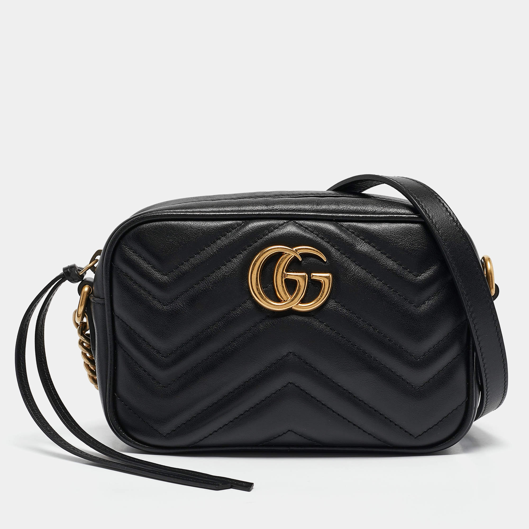 مملوكة مسبقًا Gucci Black Matelasse Leather Mini GG Marmont Shoulder Bag