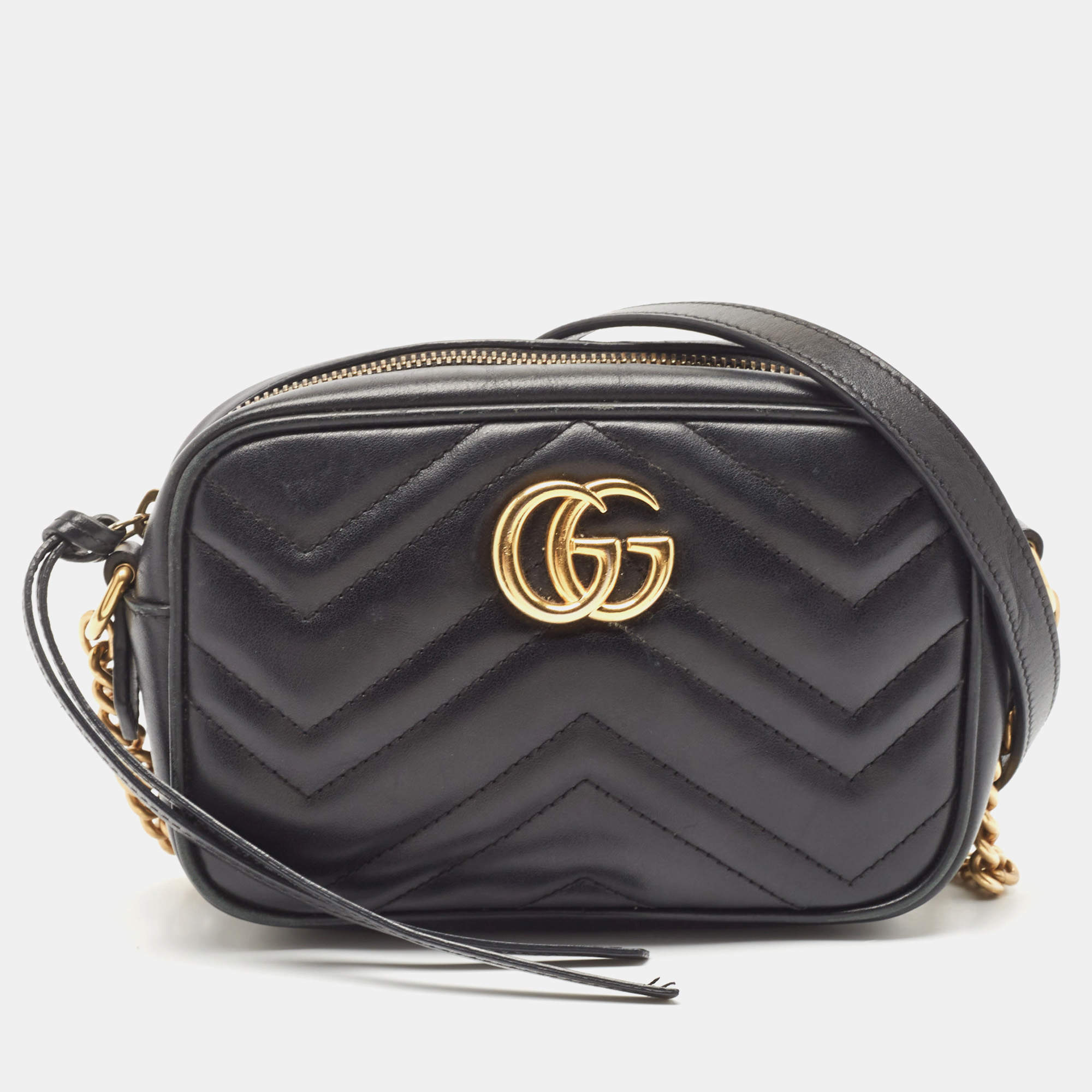 Pre Owned Gucci Black Matelassé Leather Mini GG Marmont Camera Bag