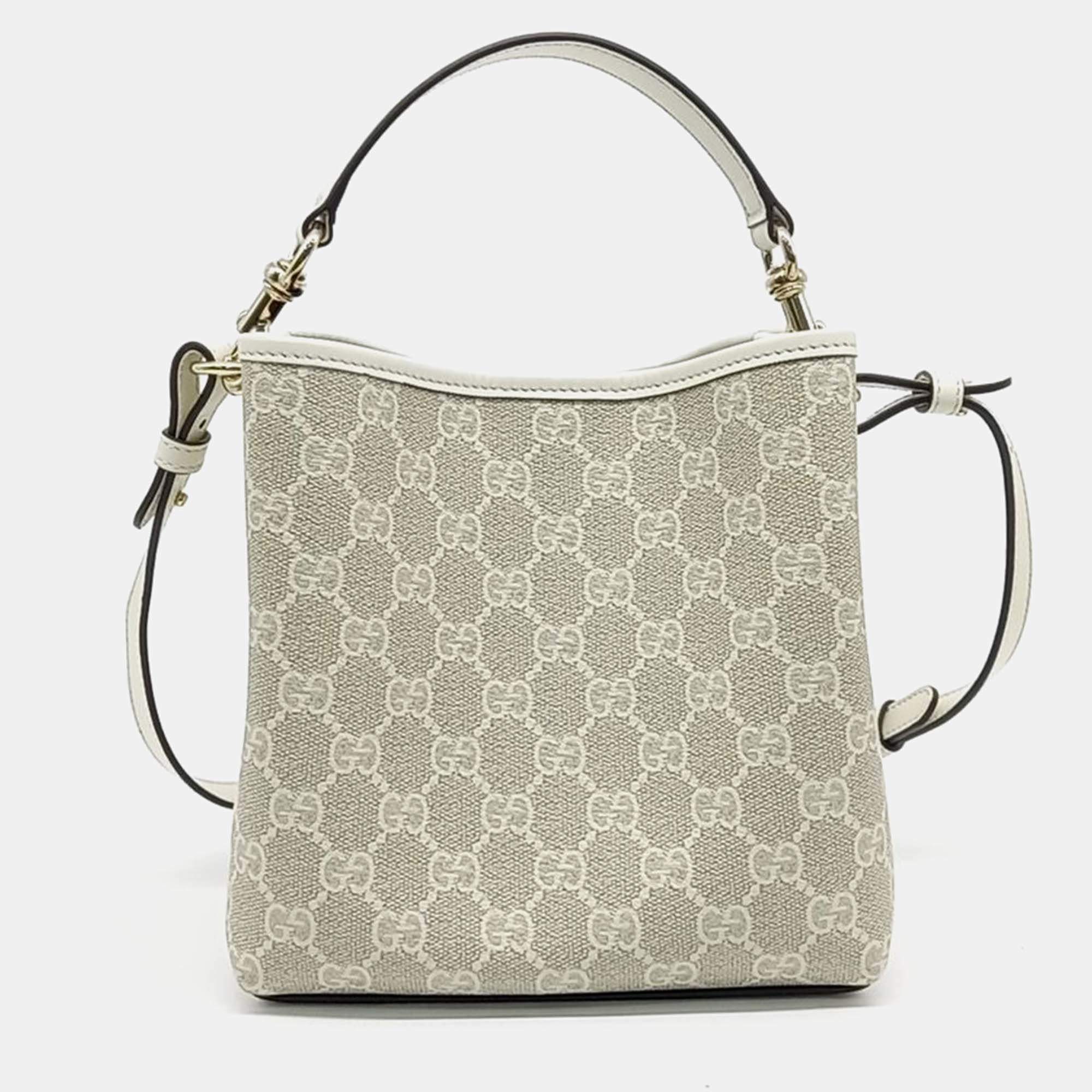 Pre Owned Gucci Beige Leather and PVC GG Emblem Small Bucket Bag