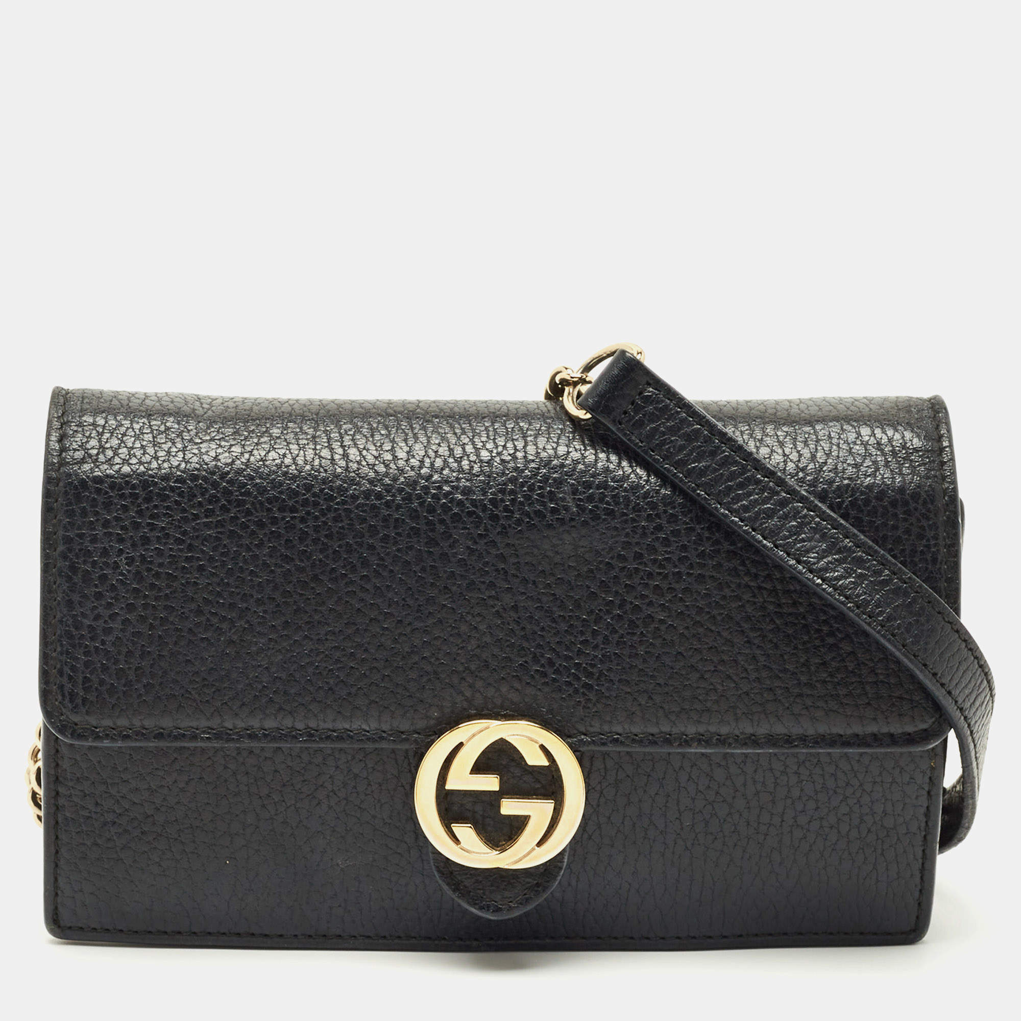 Pre Owned Gucci Black Leather Interlocking G Wallet On Chain
