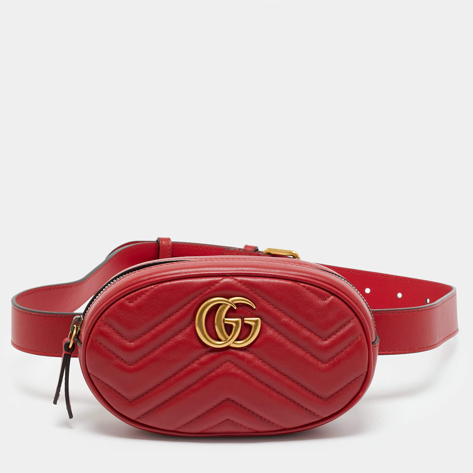 Pre Owned Gucci Red Matelassé Leather GG Marmont Belt Bag