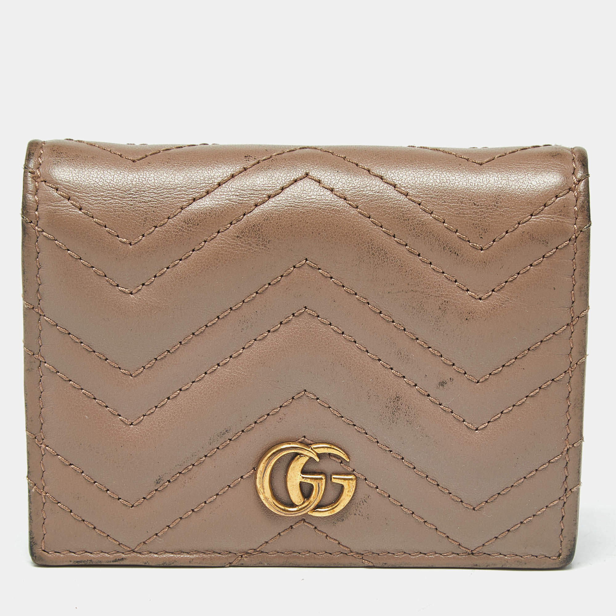 Pre Owned Gucci Beige Matelasse Leather GG Marmont Card Case