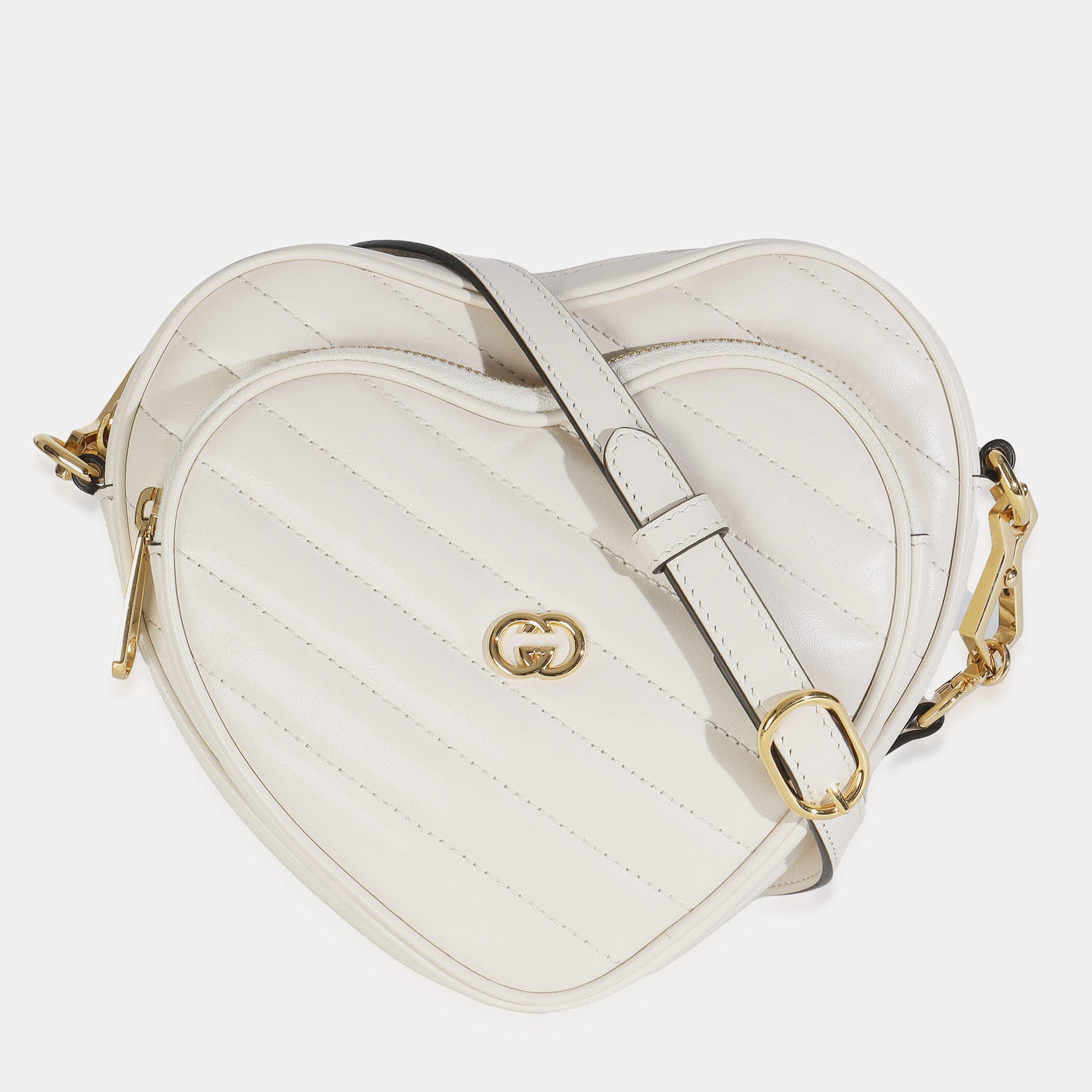 Pre Owned Gucci Mystic White Matelasse Calfskin Diagonal Mini Interlocking G Heart Bag