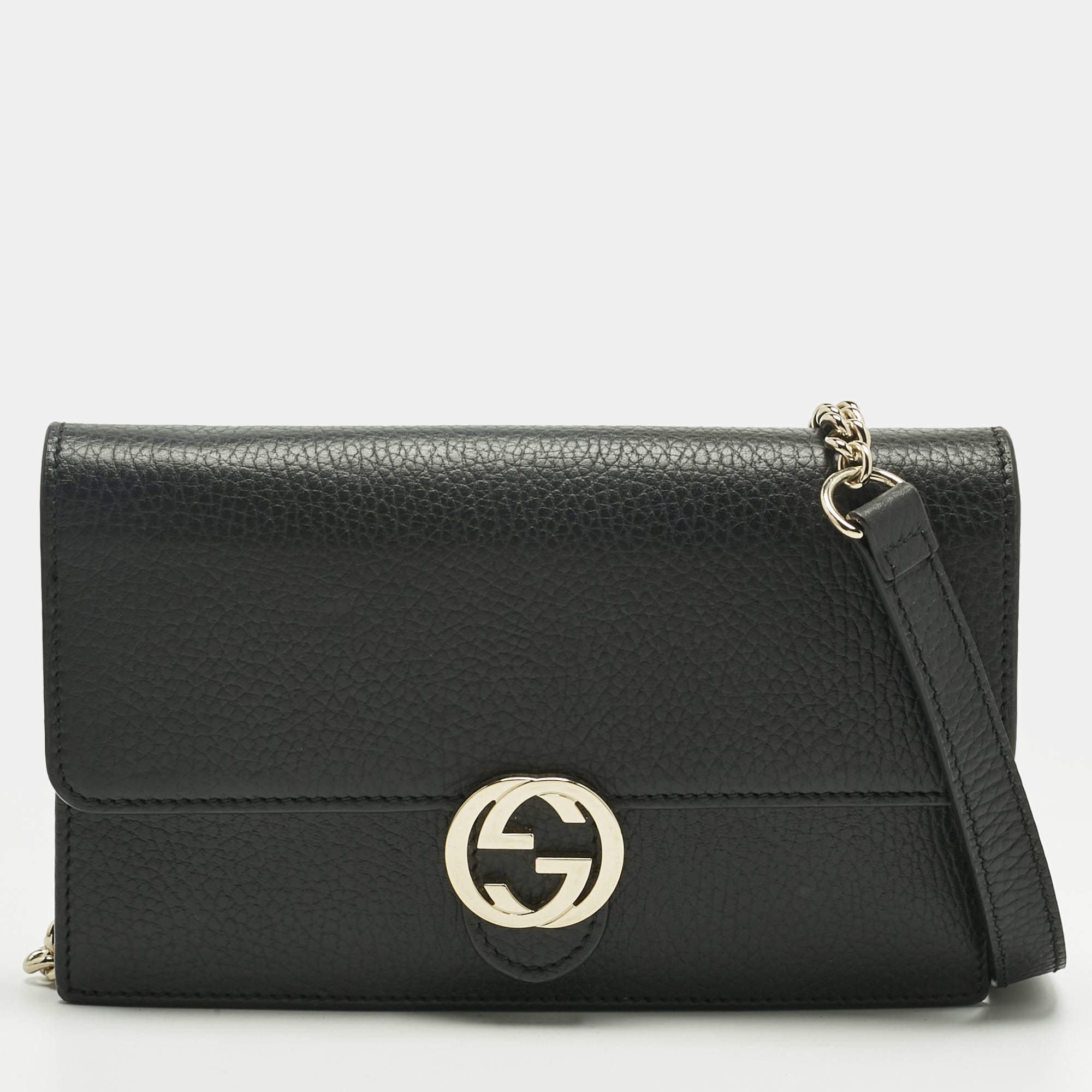 Pre Owned Gucci Black Leather Interlocking G Wallet On Chain