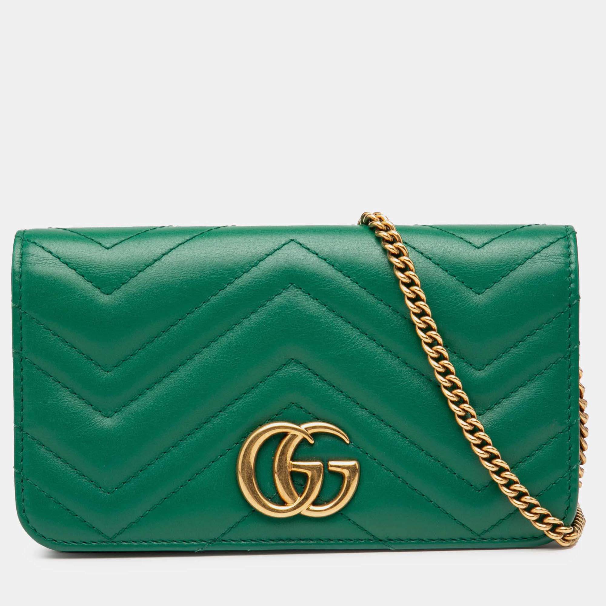 Pre Owned Gucci Green Mini GG Marmont Matelasse Leather Wallet On Chain