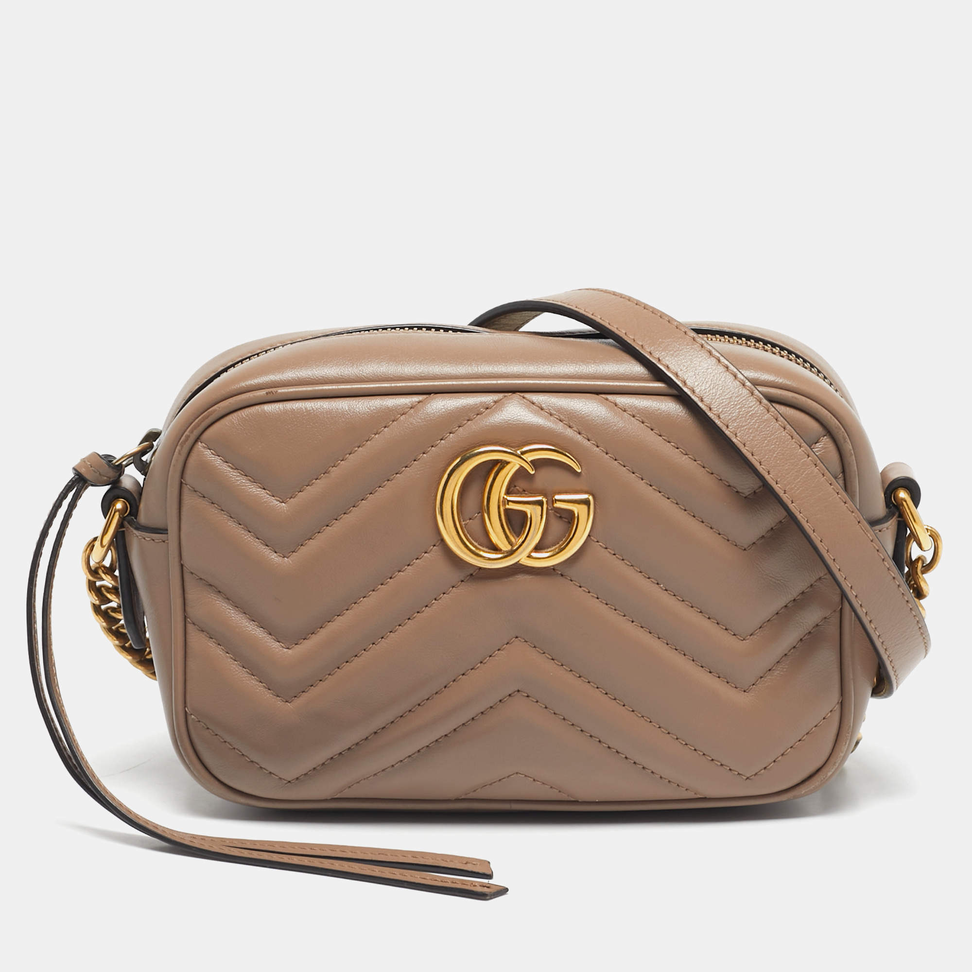 Pre Owned Gucci Beige Matelassé Leather Mini GG Marmont Camera Bag